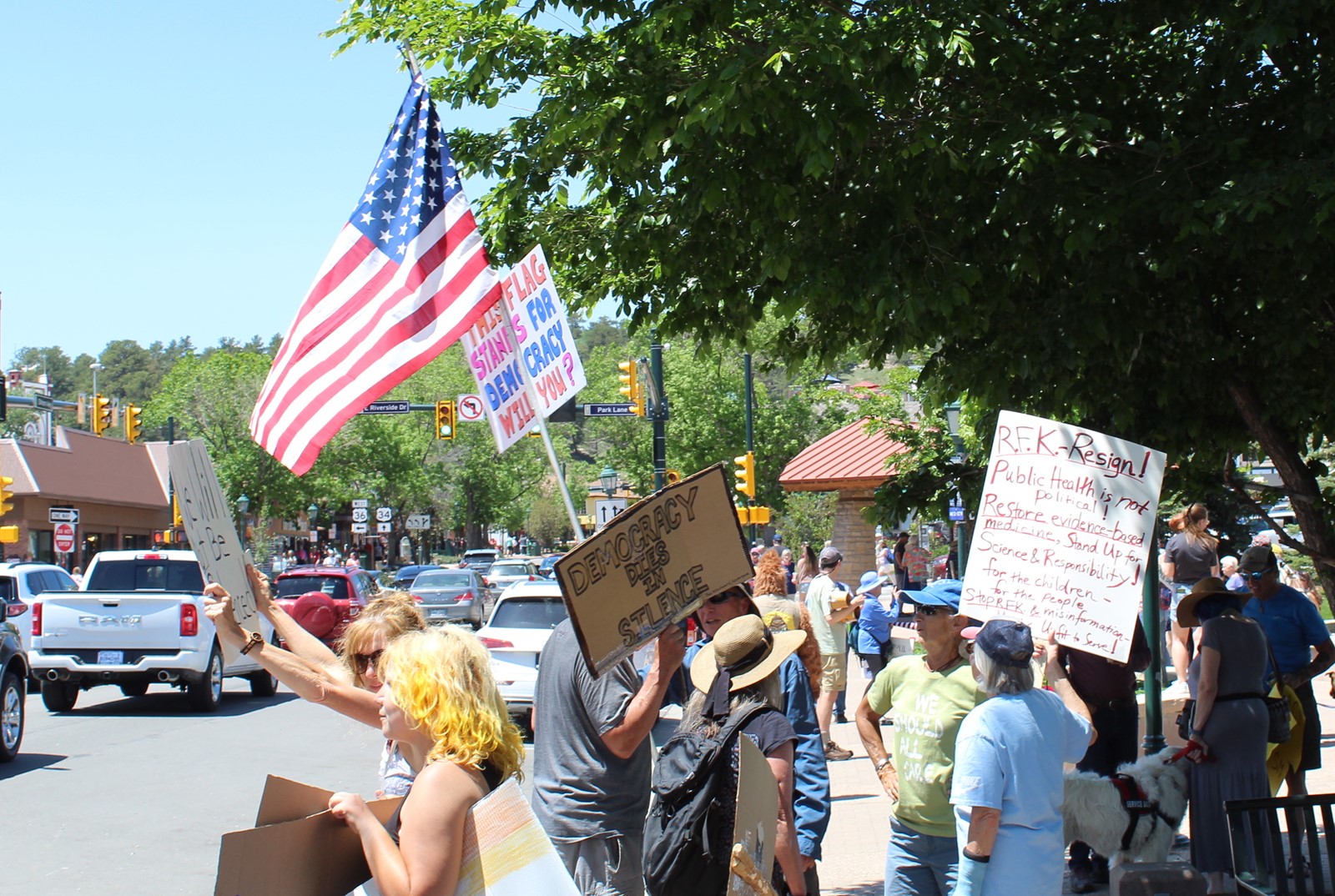 TGC-Z-PROTEST-012_1094367049.jpg