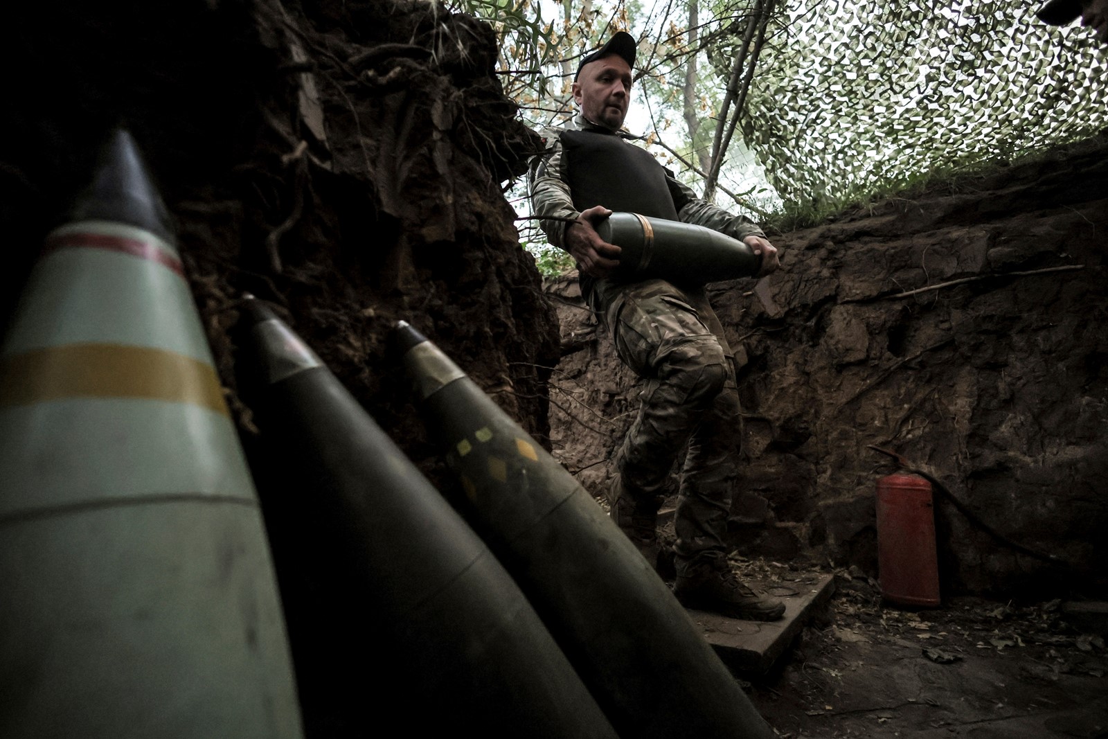 Russia_Ukraine_War_Tough_Battles_42559--8c4c0_1094917020.jpg