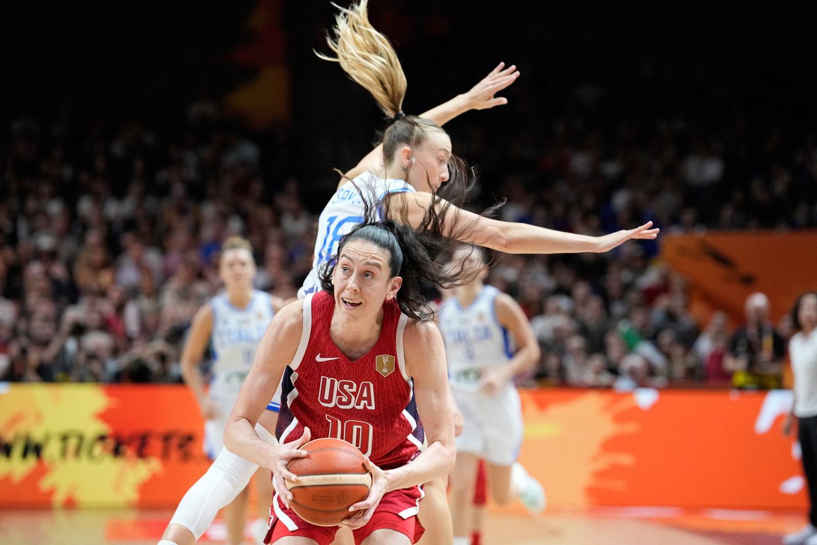 WCup_United_States_Italy_Basketball_46785--fc09b_1110553750.jpg