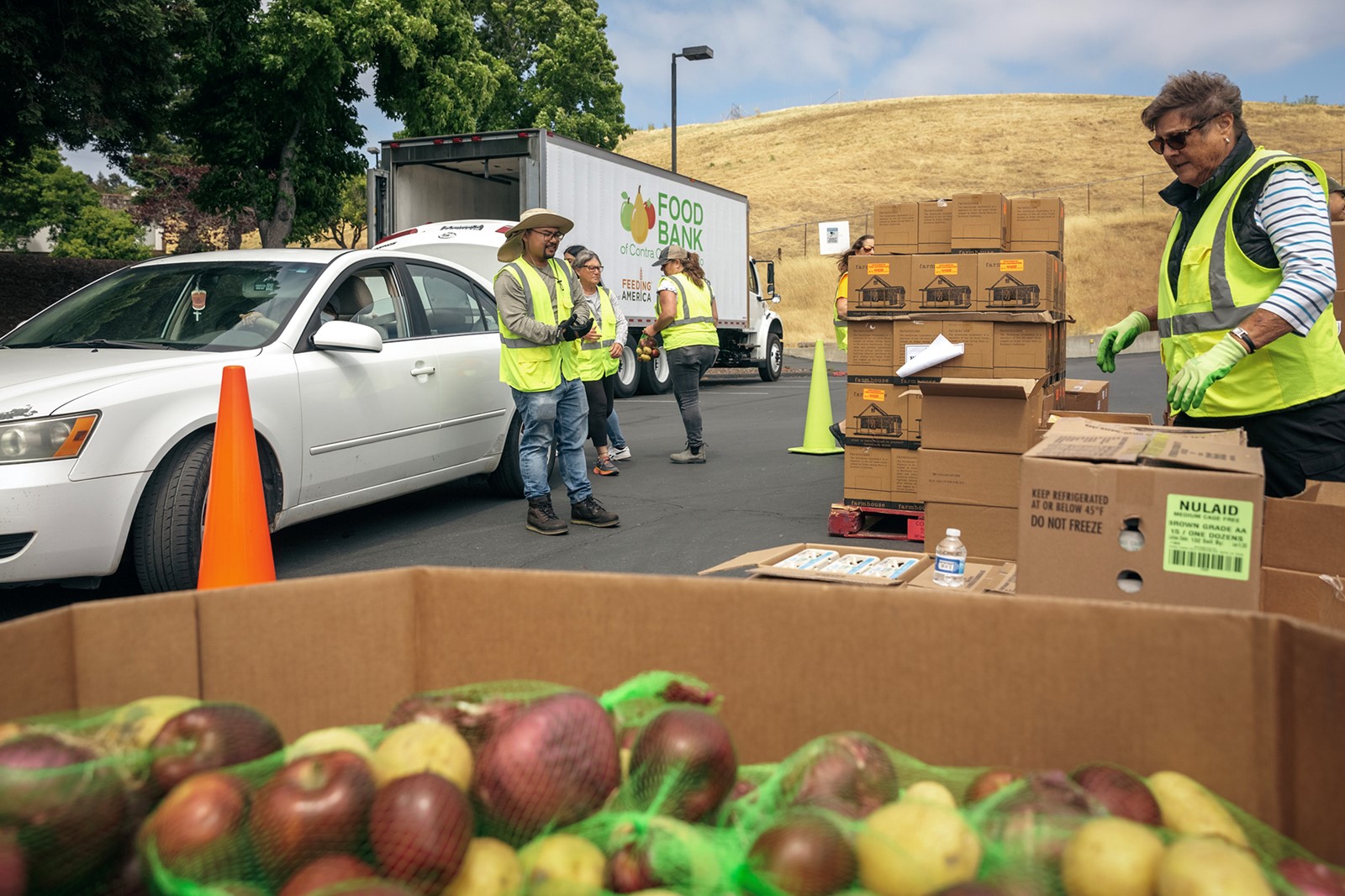 OCR-Z-FOOD-BANKS-CM_1063674392.jpg