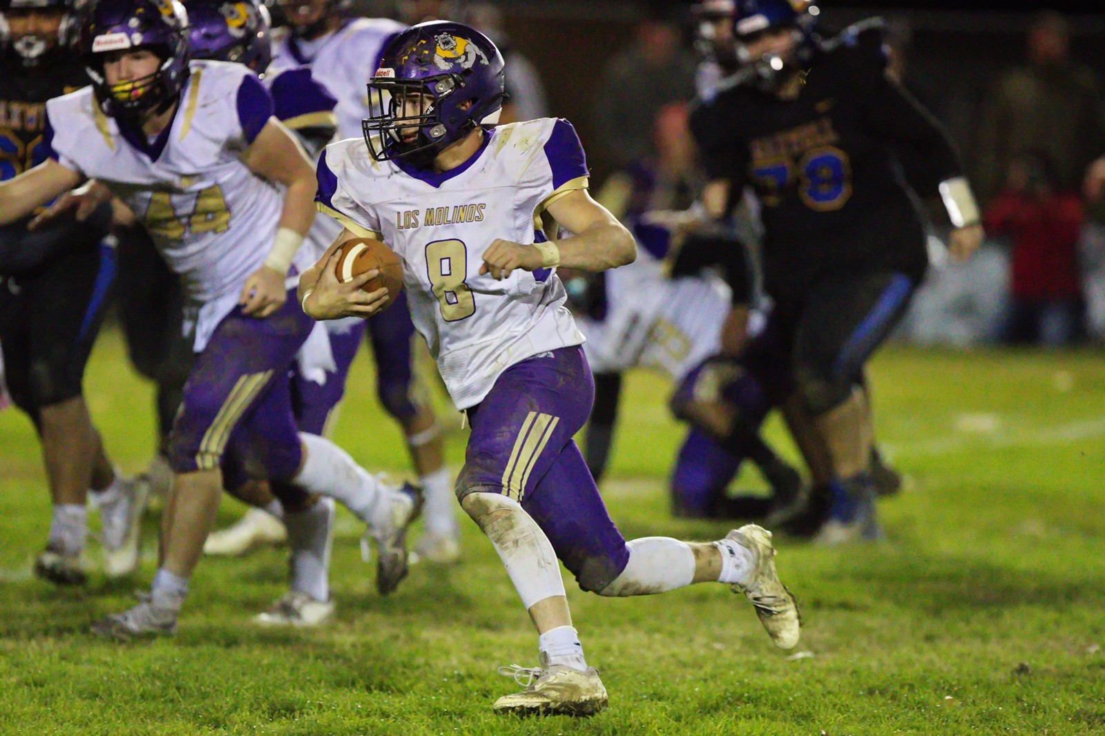 PLAYOFFS-01_1087588580.jpg