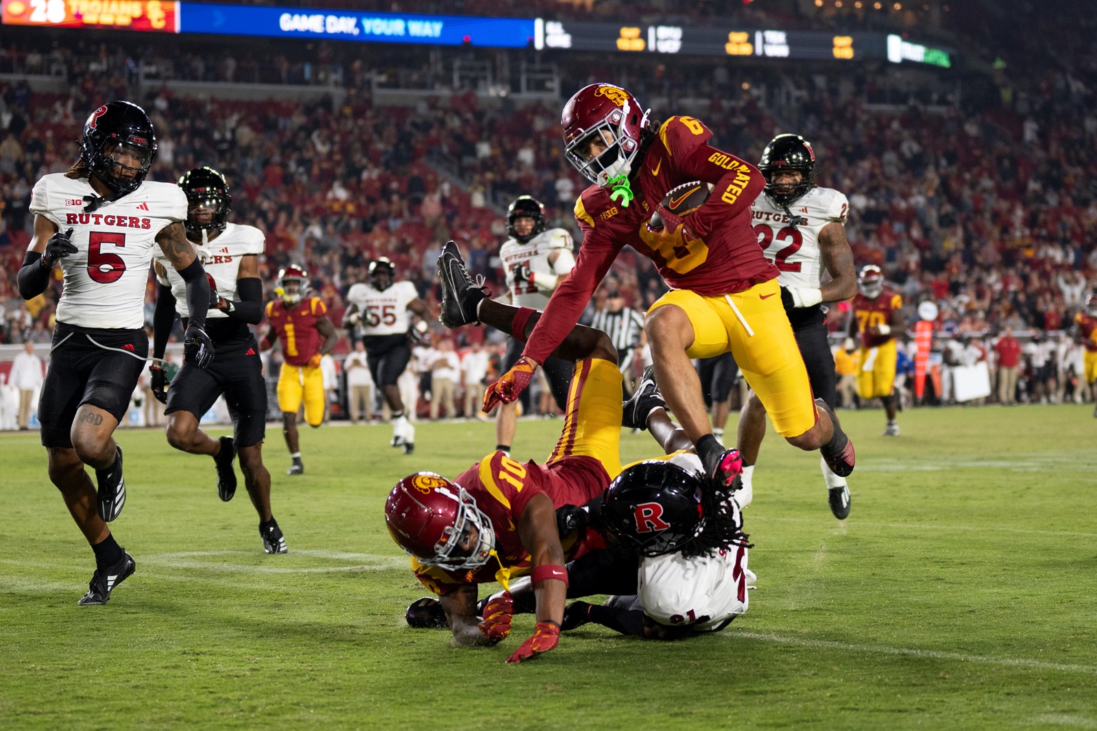 Rutgers_USC_Football_20061--a4b60_1085721911.jpg