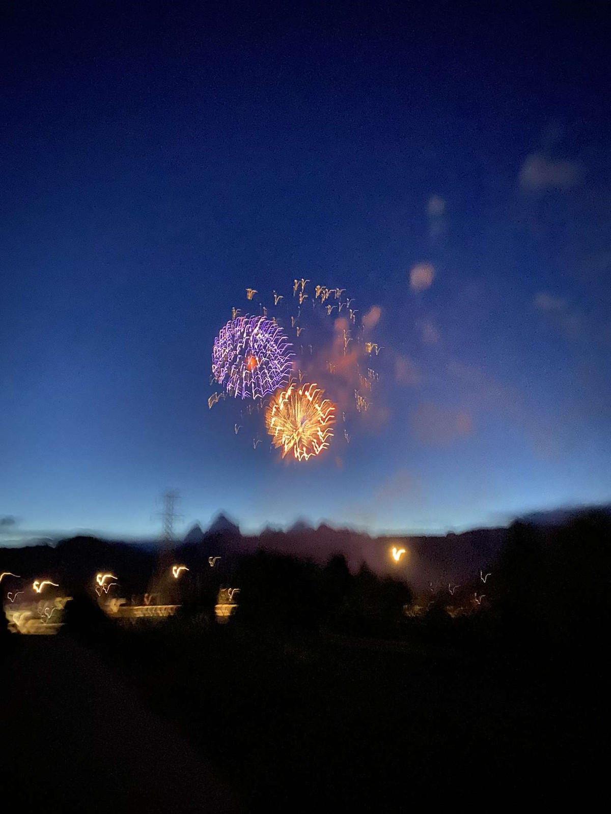 TGC-l-FIREWORKS-12_1095103937.jpg