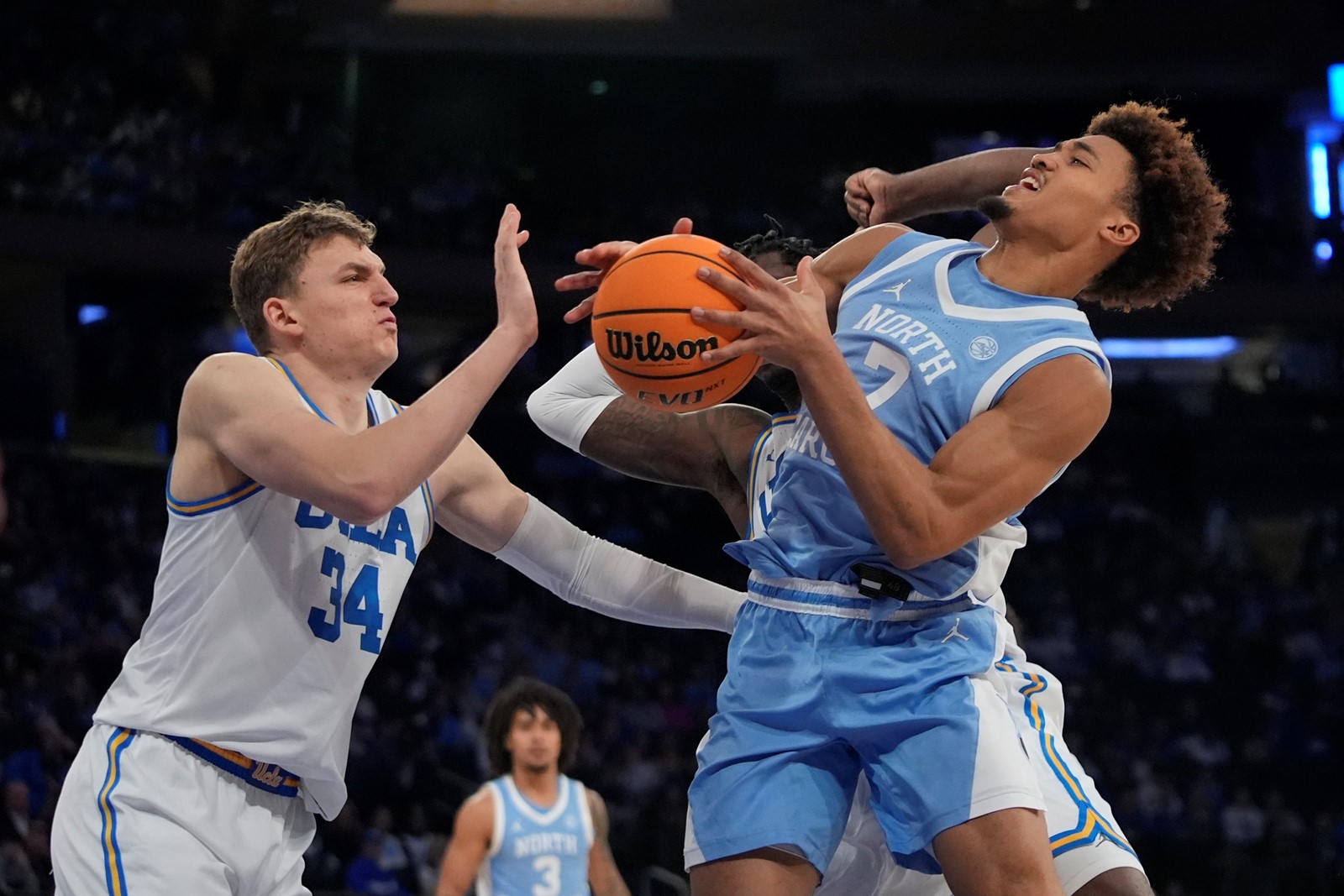 North_Carolina_UCLA_Basketball_57330--03fe4_1087854412.jpg