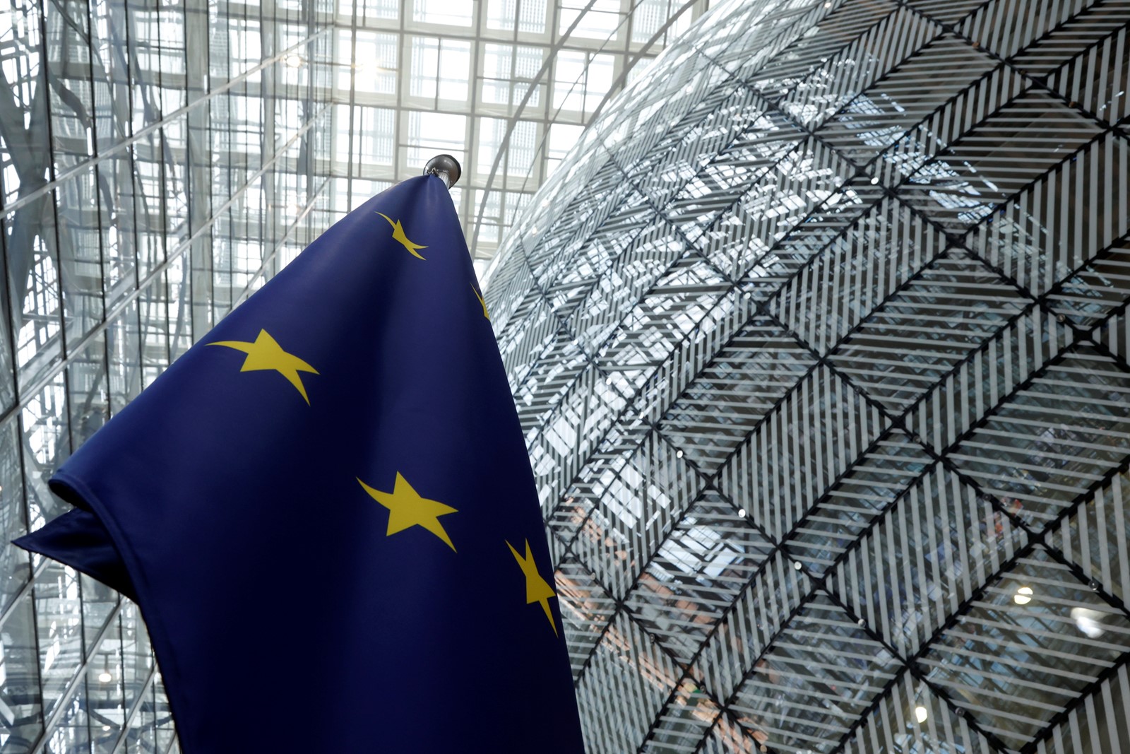 Europe_US_Tariffs_07901--3fb4d_1095324247.jpg