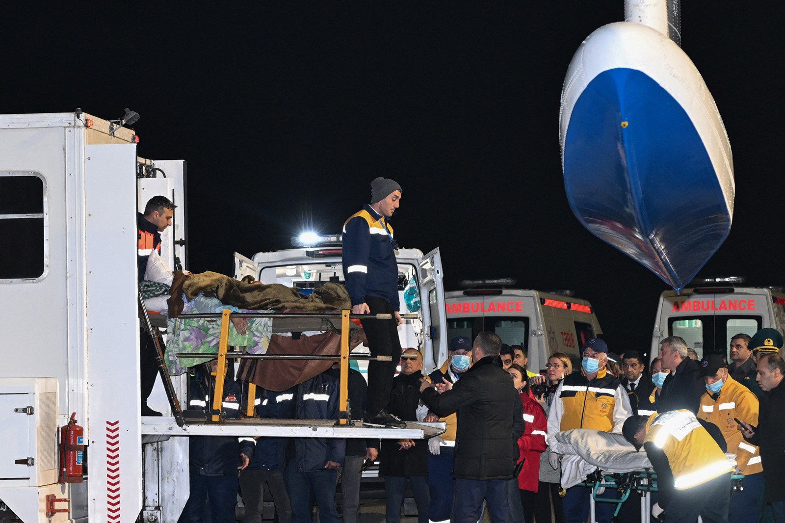 1226_NWS_STP-Z-PLANECRASH-1227-jump-03_217276952_1087988621.jpg