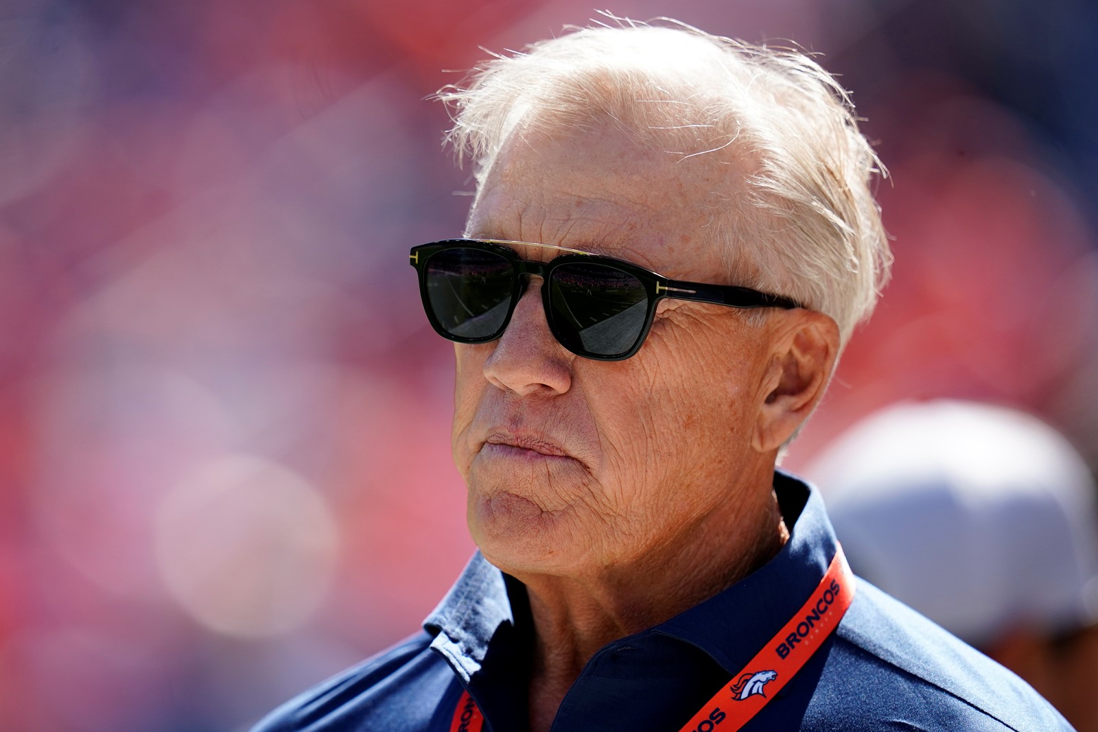 Broncos_Elway_Departs_Football_34117--bbb1c_1095328790.jpg