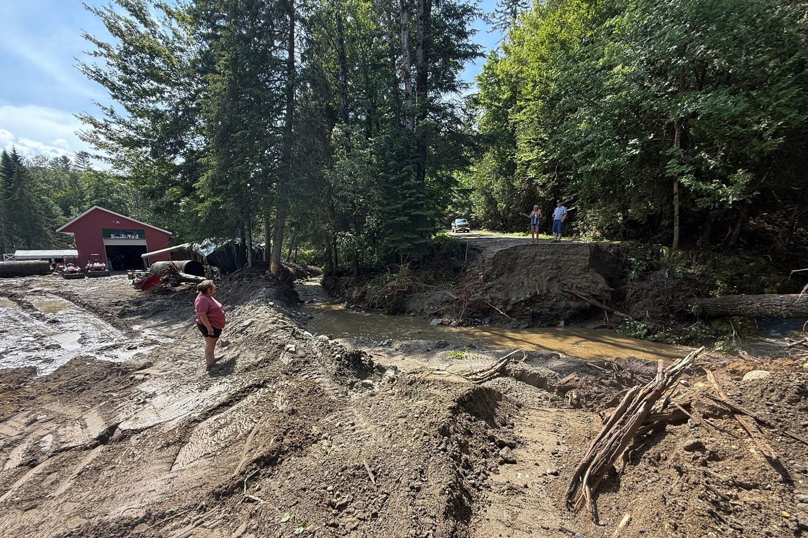 Vermont_Extreme_Weather_Flooding_91527--8bc4c_1095233906.jpg