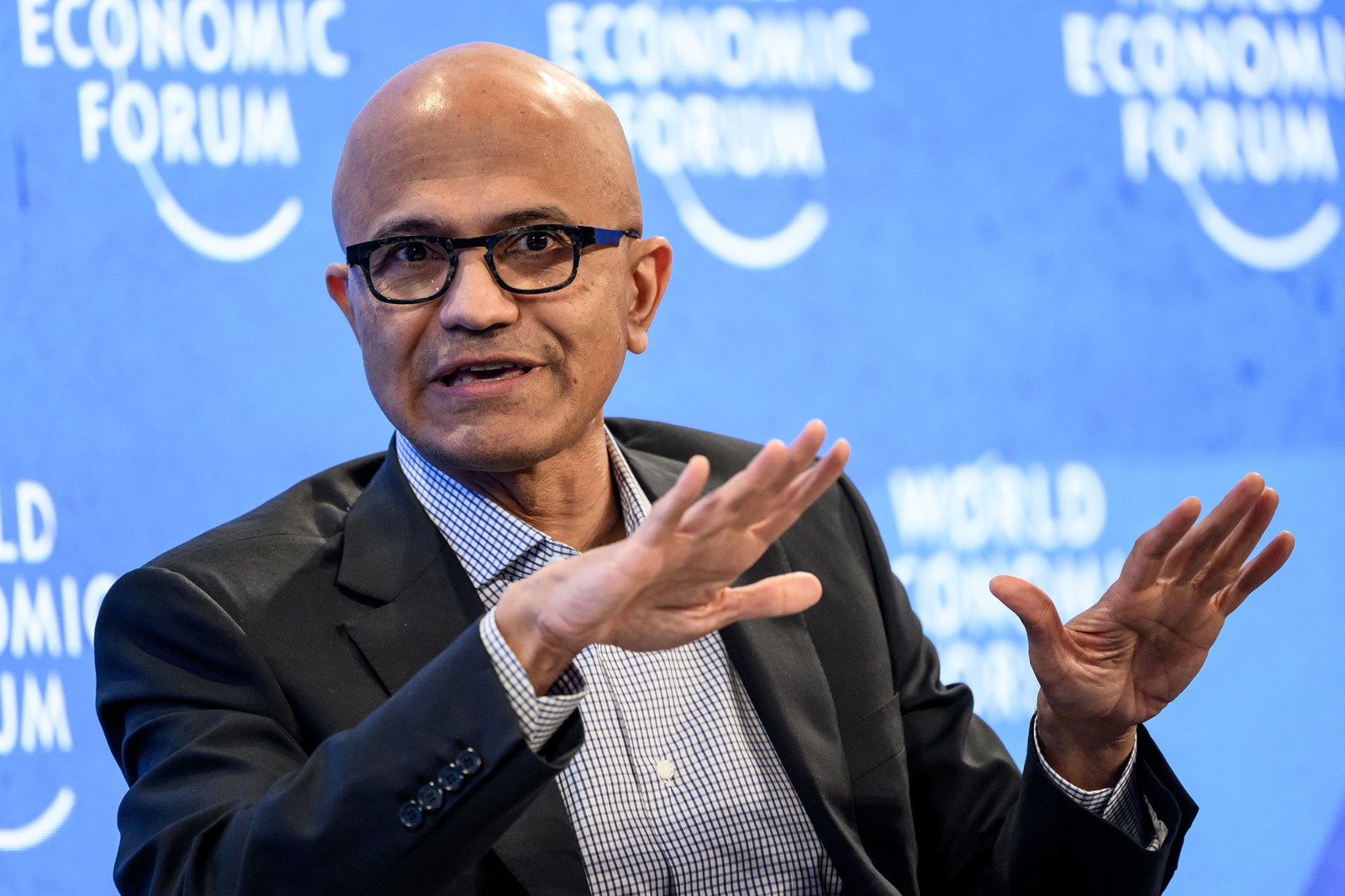 BIZ-MICROSOFT-CEO-PAY-GET_1085718728.jpg