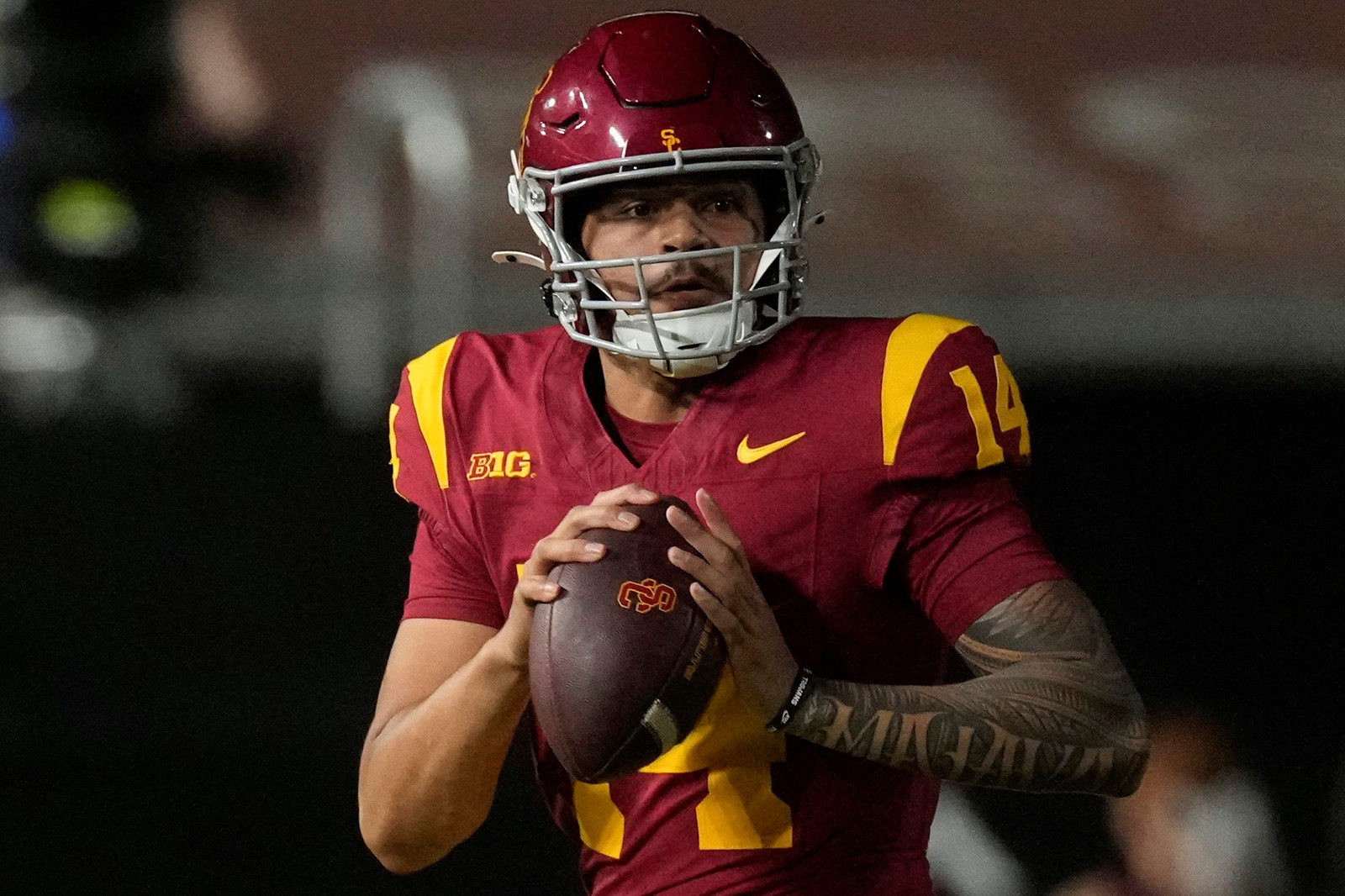 USC_Maiava_Football_49380--936da_1086248196.jpg
