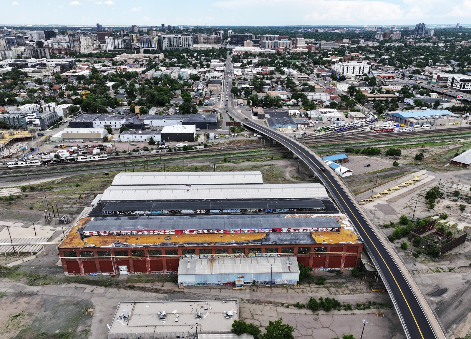TDP-L-Broncos-stadium-RJS-19239_1106932301.jpg