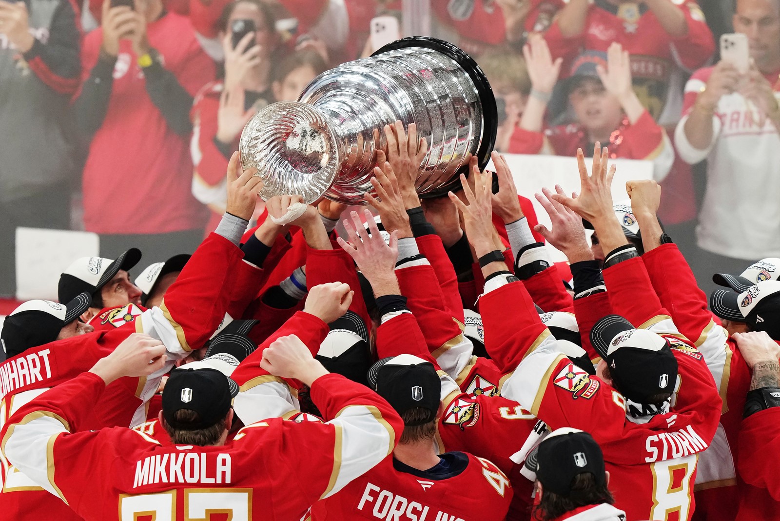 NHL_Schedule_Hockey_94237--6f55f_1095389549.jpg