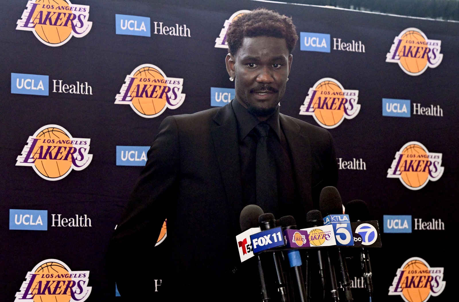 0708_NWS_LDN-L-LAKERS-0709-KB13_1095119940.jpg