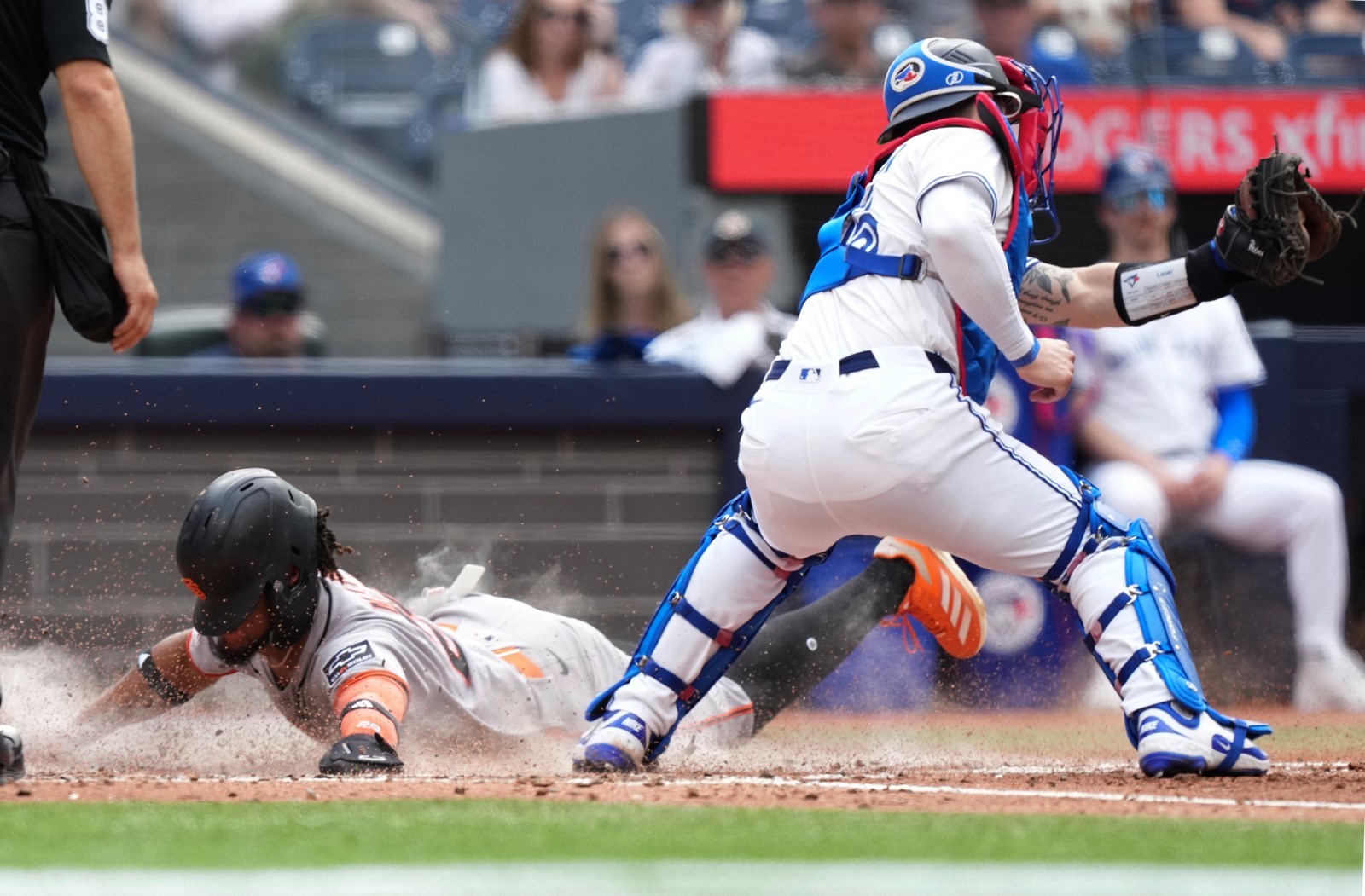 Giants_Blue_Jays_Baseball_28896--1acec_1095491304.jpg
