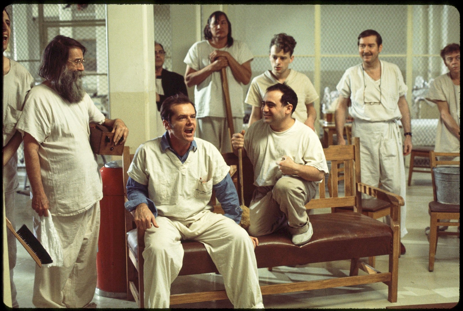 Film_-_One_Flew_Over_the_Cuckoo's_Nest_74338--0b353_1095256943.jpg