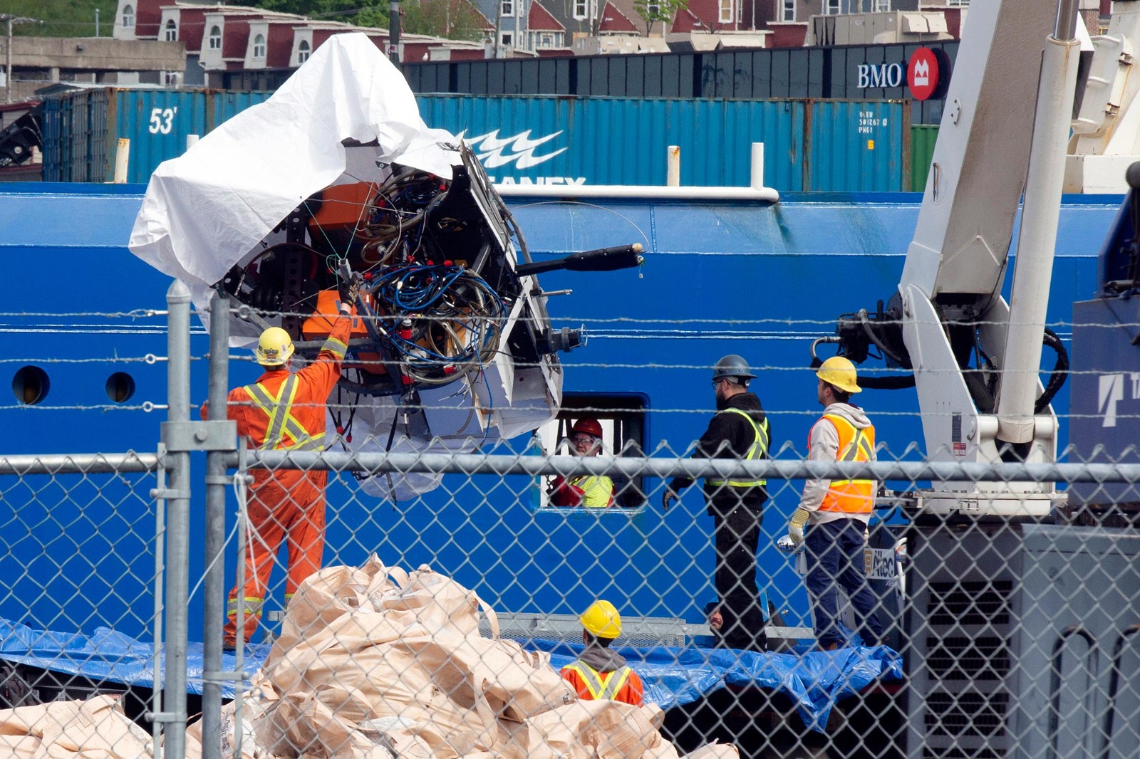 Titanic_Tourist_Sub_Lawsuit_78245_1082333233.jpg