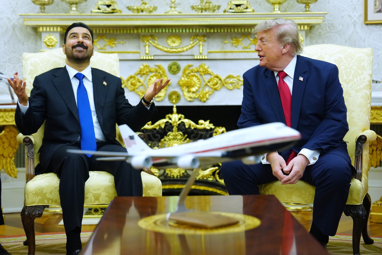 Trump_Iraq_5_387--7438d_1108854781.jpg