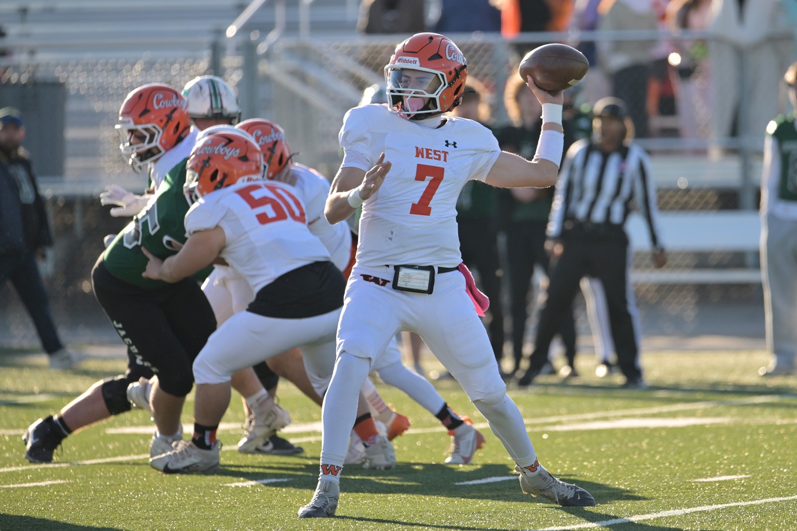 TDP-L-westfootball103125-cha-983_1099400258.jpg