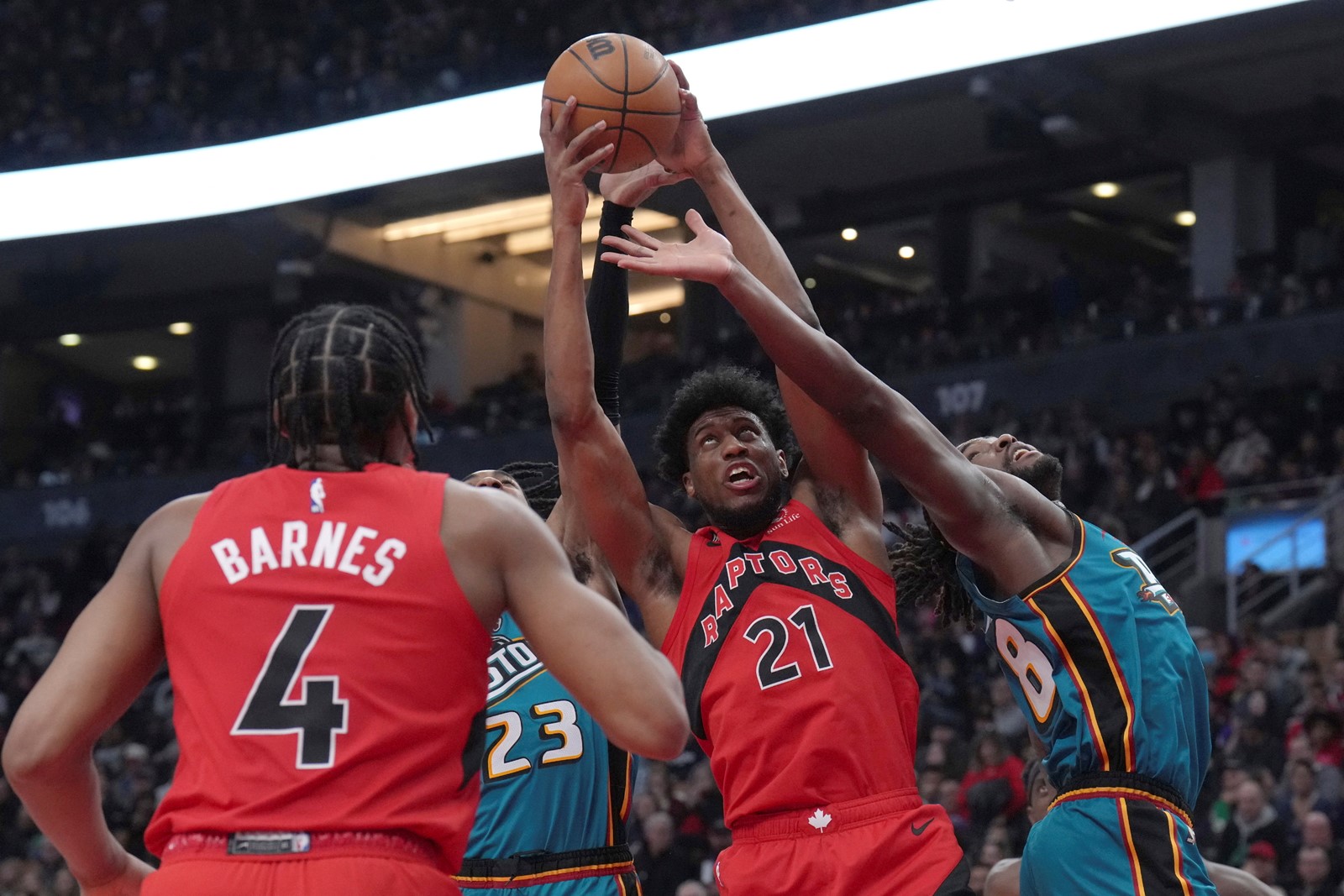 Pistons_Raptors_Basketball_47546--7b3c0_1059664427.jpg
