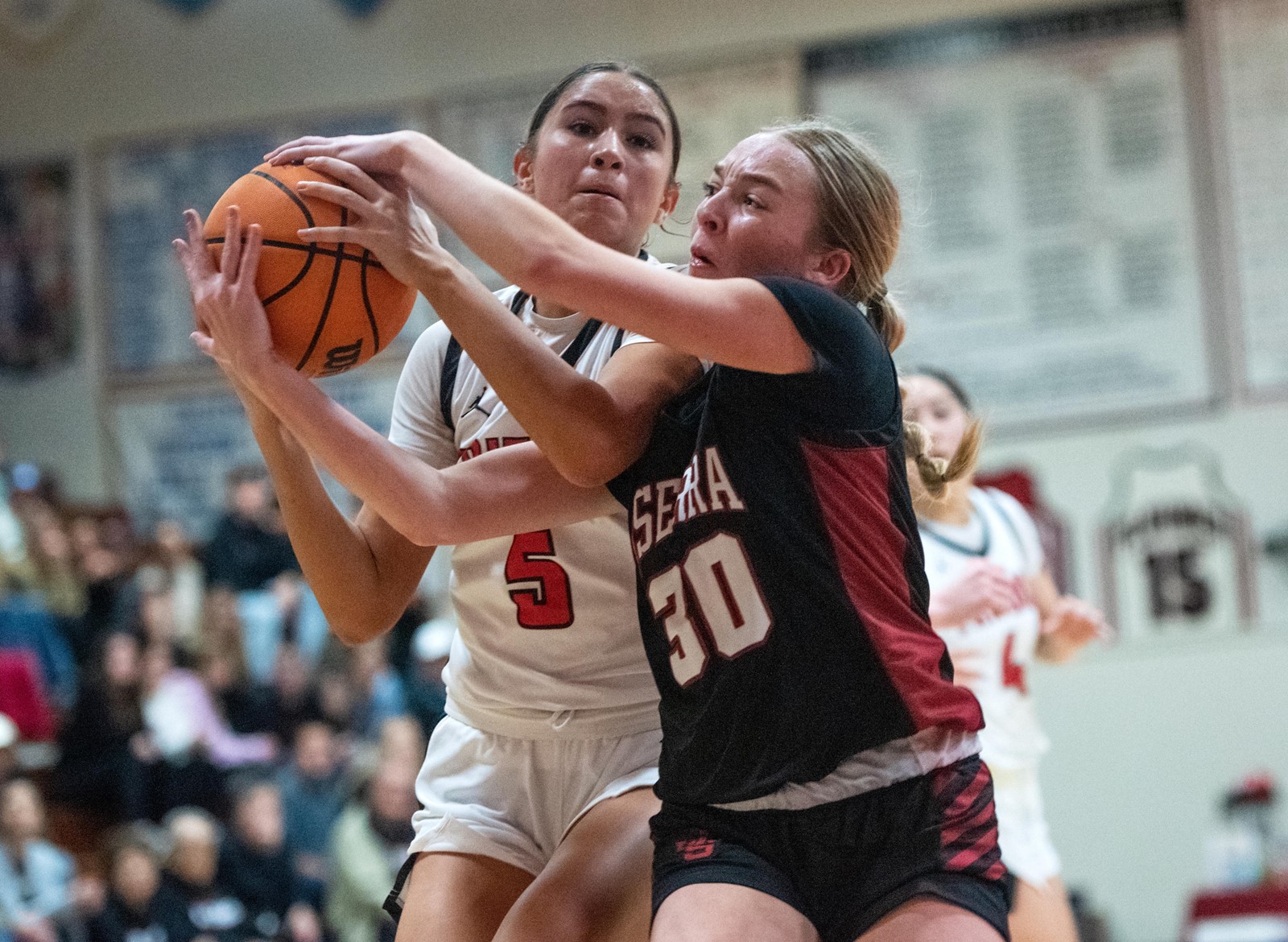 0218_NWS_OCR-L-A2-SCGBBALL-0219-01_1089916317.jpg