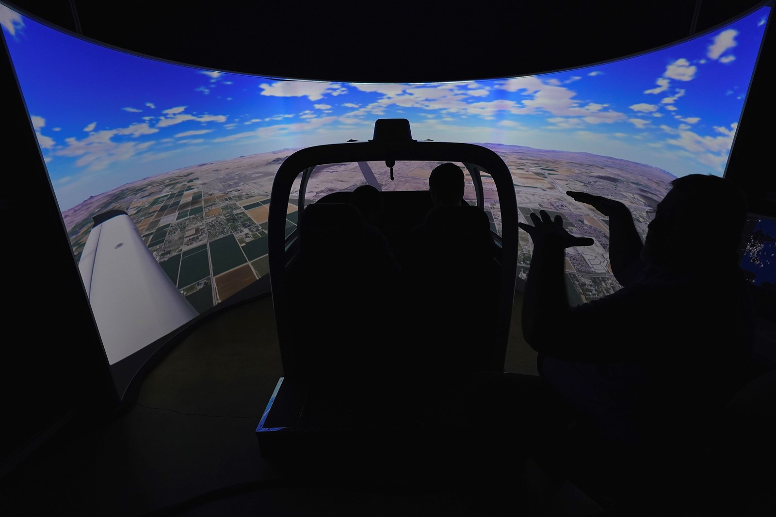 Pilot_Shortage_23463--4a24a_1059581904.jpg