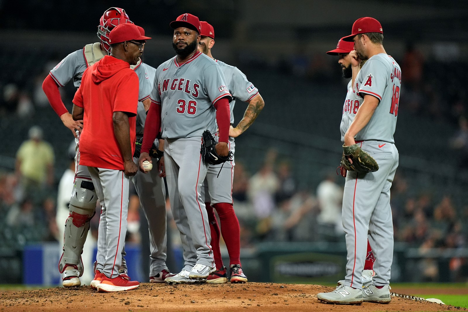 Angels_Tigers_Baseball_53599--3f06c_1083139638.jpg