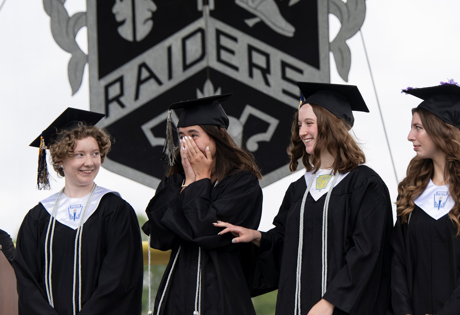 Yashirin kameralar va boshqa odamlarning xotinlari