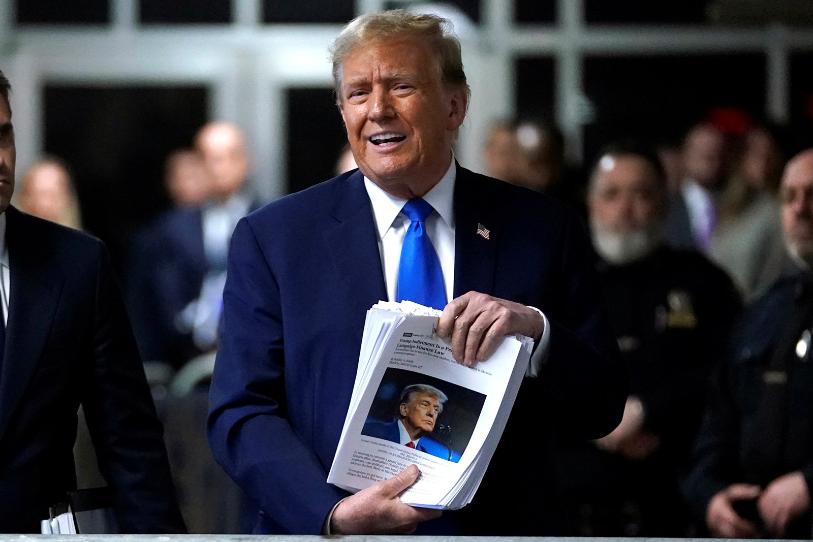 Trump_Hush_Money_17077--81563_1077620939.jpg
