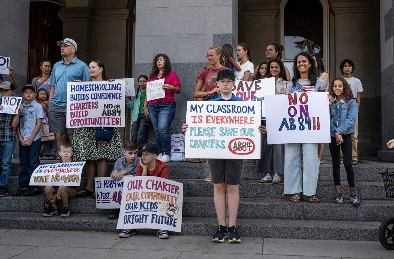 202507171915MCT_____PHOTO____US-NEWS-CALIF-CHARTER-SCHOOLS-3-SA_1095440310.jpg