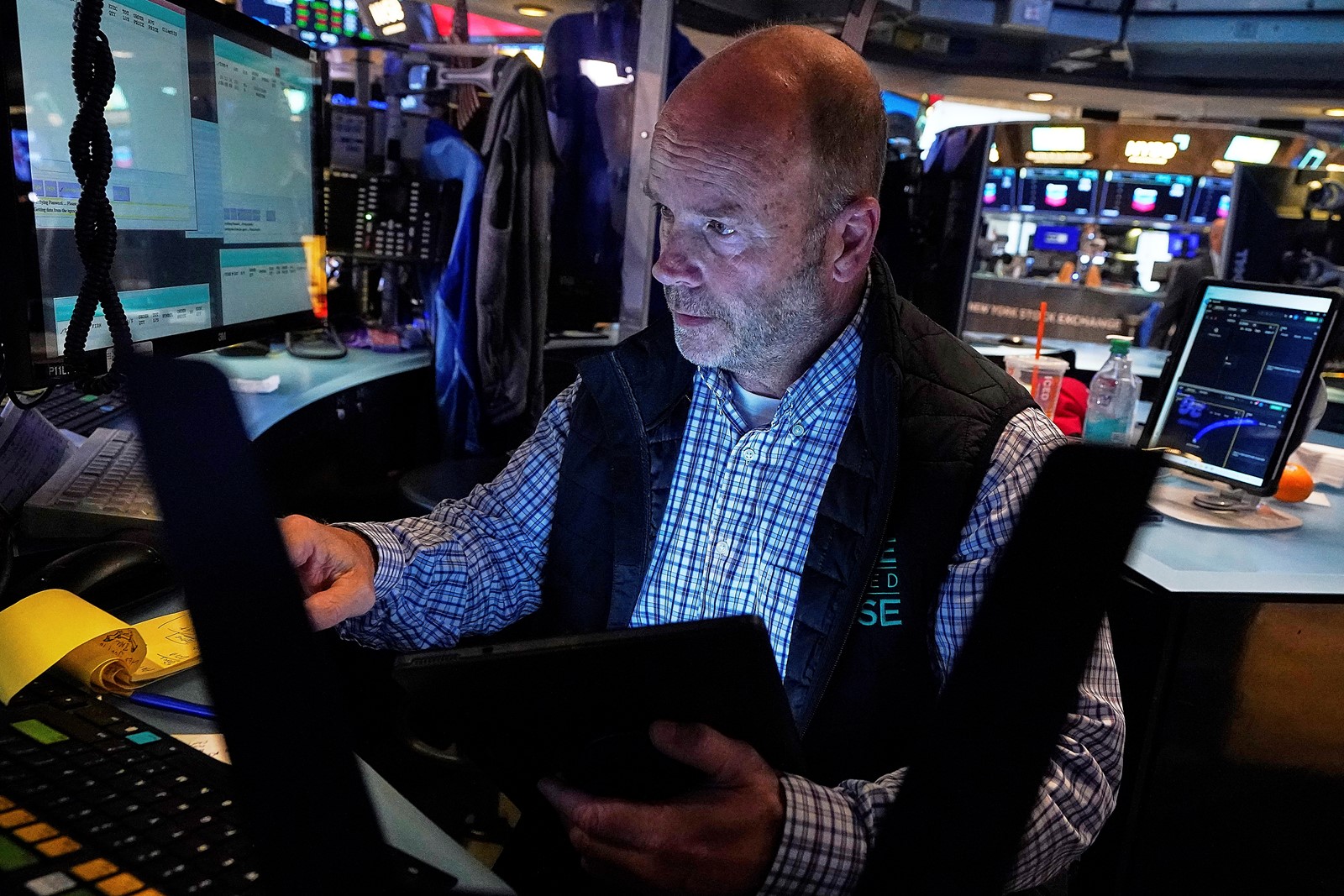 Financial_Markets_Wall_Street_05701--e2930_1095462607.jpg