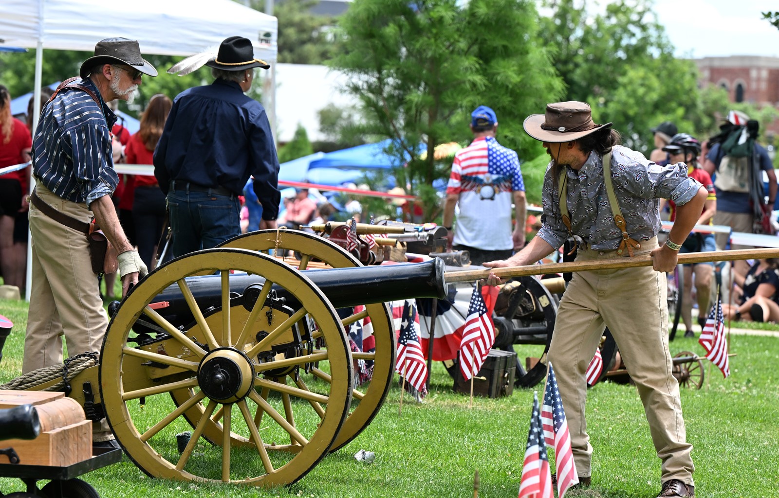 DCC-L-July4LM257_1094989608.jpg