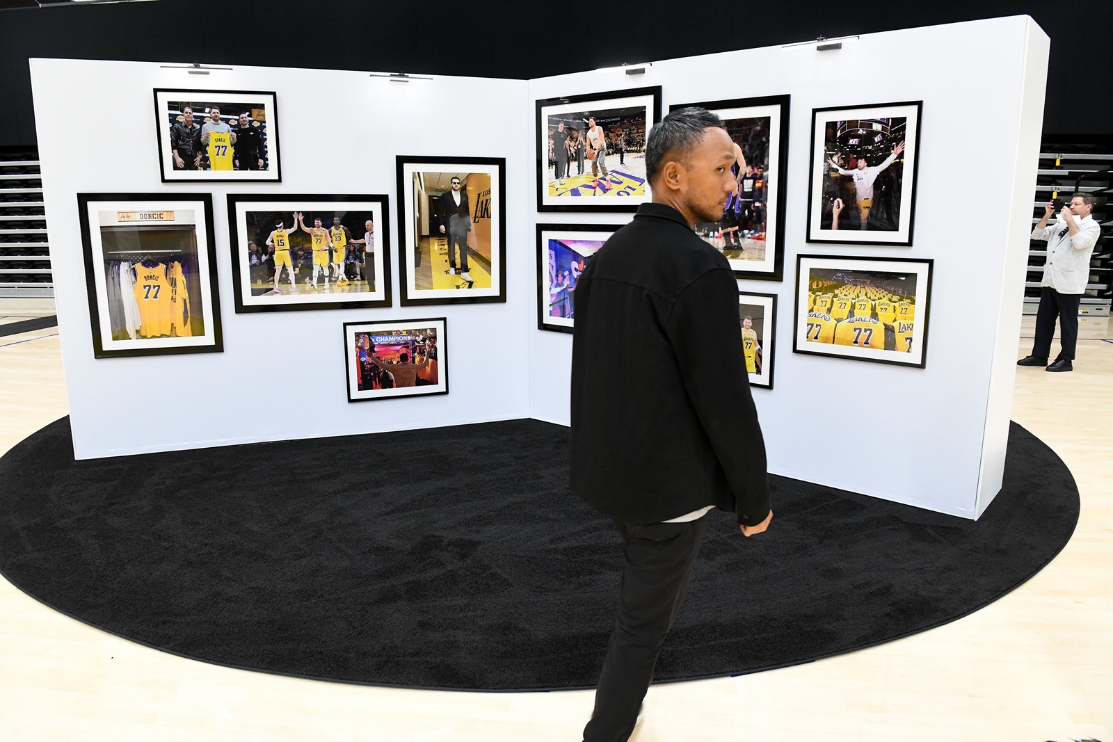 0802_NWS_LDN-L-LAKERS-0803-1_1095979965.jpg