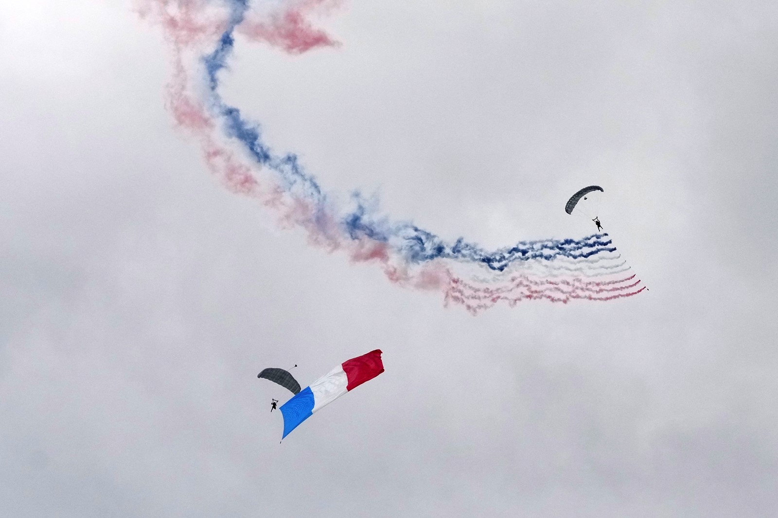 France_Bastille_Day_51019--2a341_1095331125.jpg