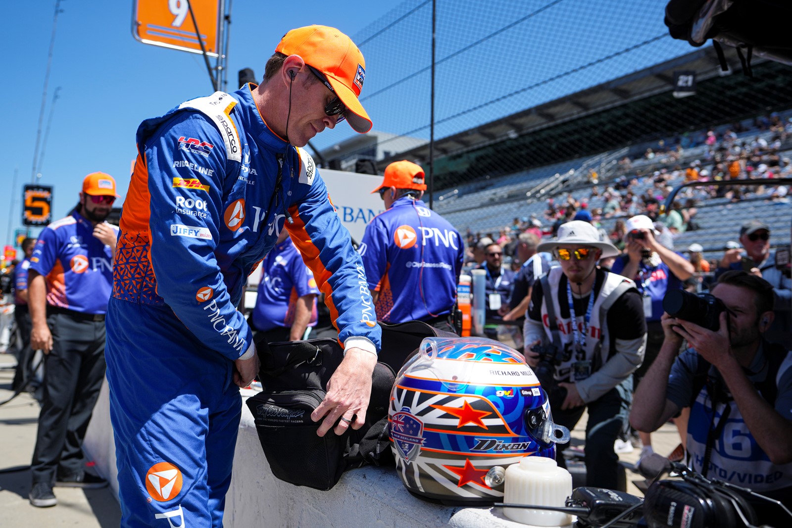IndyCar_Indy_500_Auto_Racing_28719--a8e37_1093336197.jpg