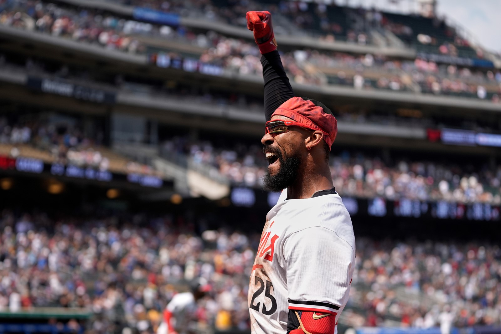STP-Z-Pirates-Twins-Baseball_231319198_1095304724.jpg