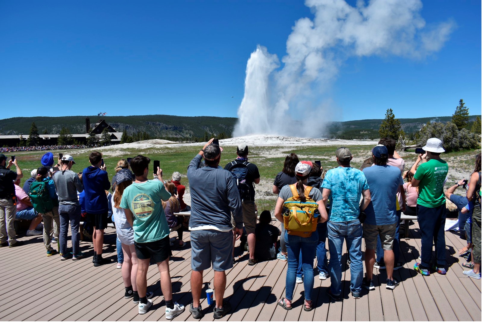 Yellowstone_National_Park_Flooding_48696.jpg-69db5_1054097713.jpg