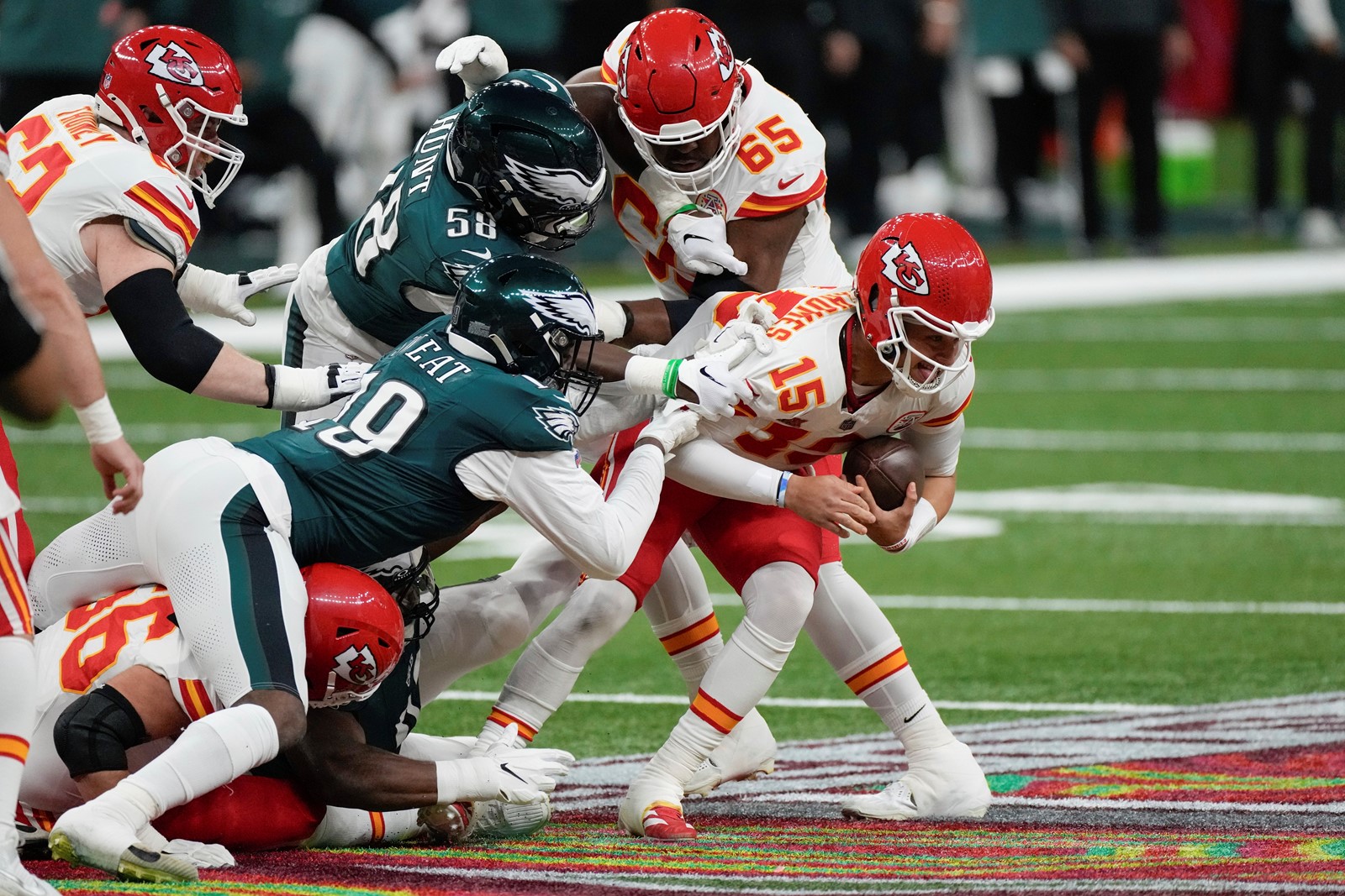 Super_Bowl_Football_01436--991f3_1089625311.jpg
