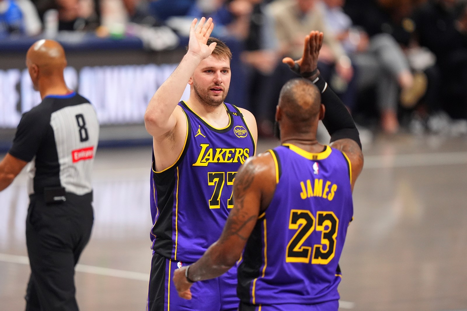 Lakers_Mavericks_Basketball_71127--ef5f4_1091798691.jpg
