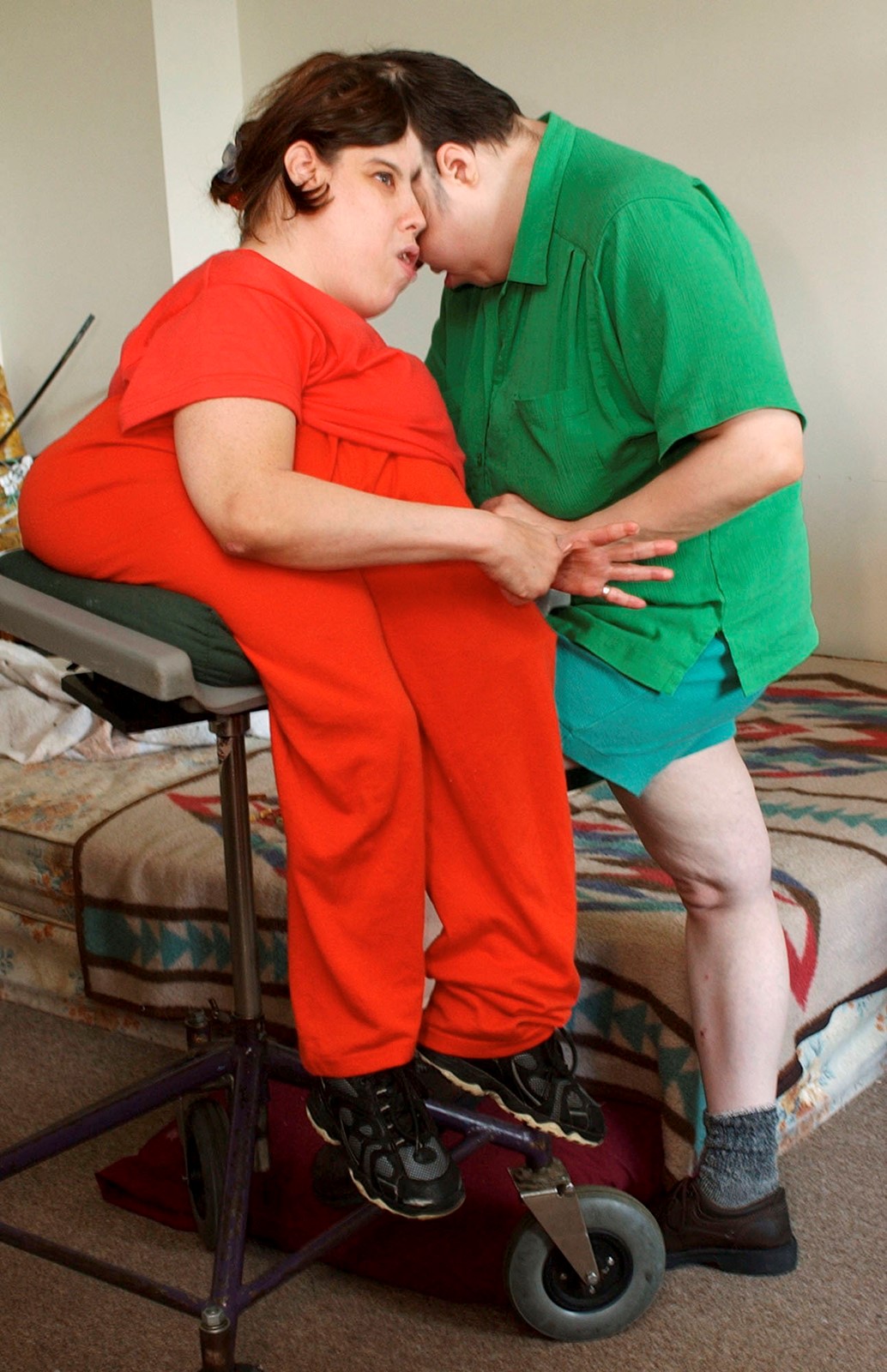 Obit_Schappell_Twins_22900--36999_1077408948.jpg