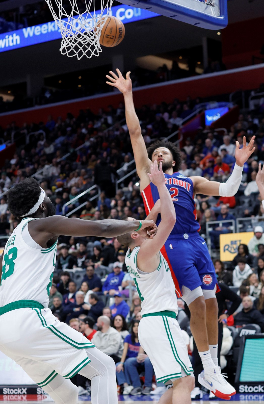 Celtics_Pistons_Basketball_34154--4ad3f_1090232168.jpg