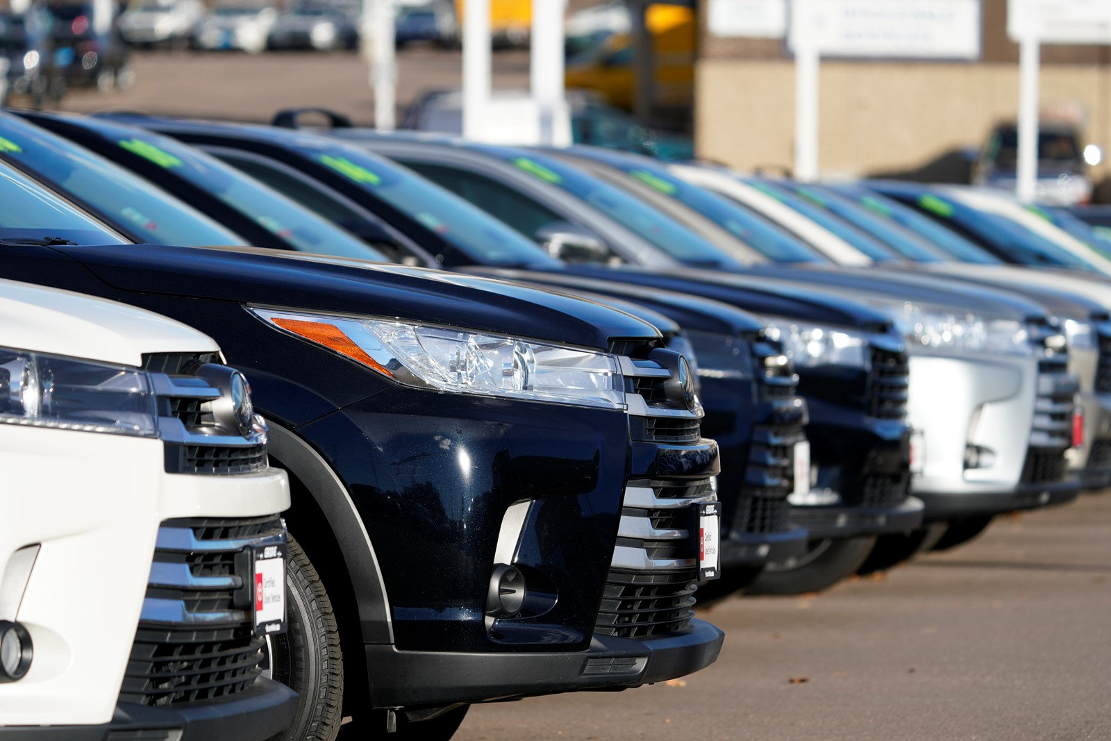 OCR-L-CARBUYING-1206-2_1094100509.jpg
