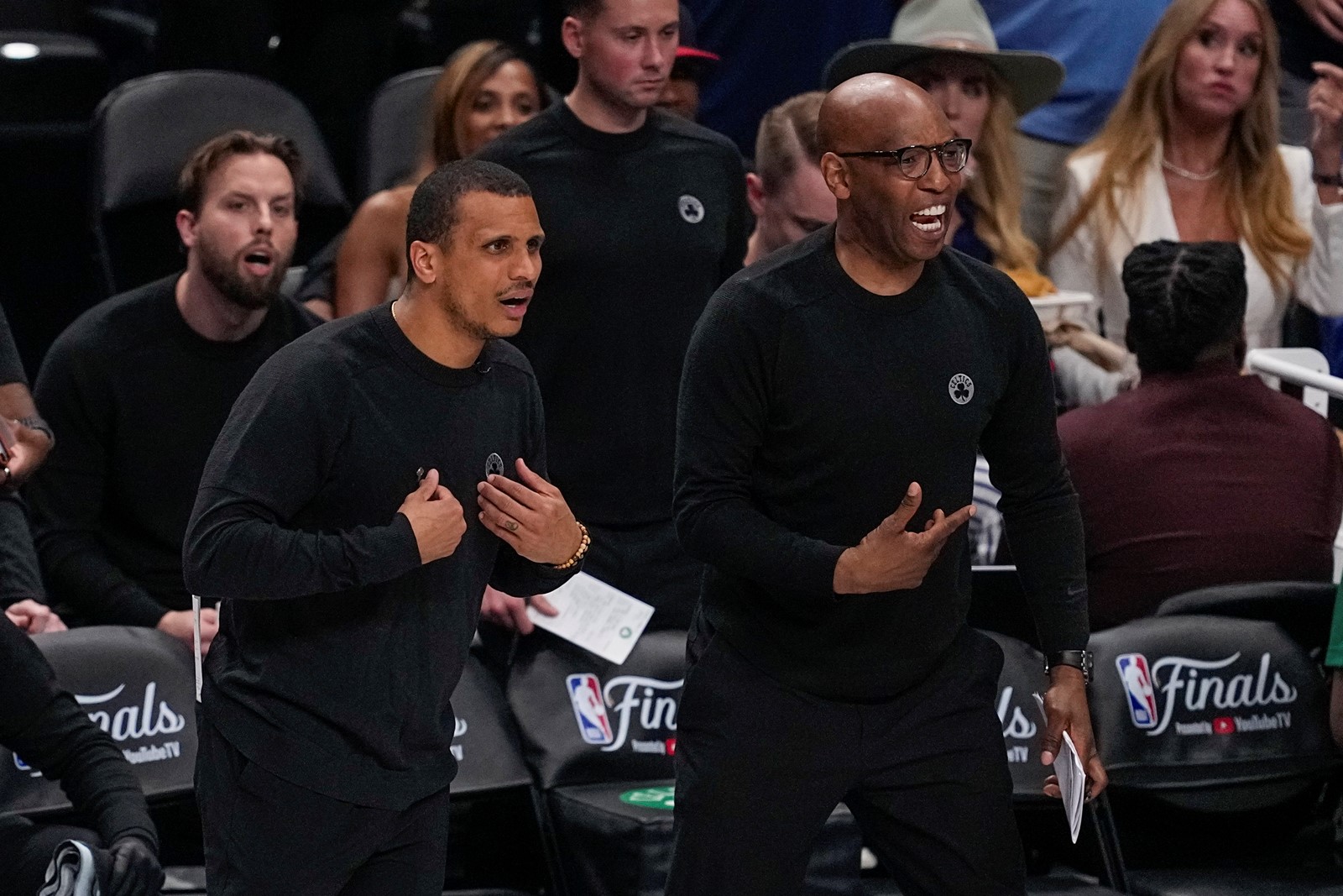 NBA_Finals_Basketball_39941--b616d_1080288938.jpg