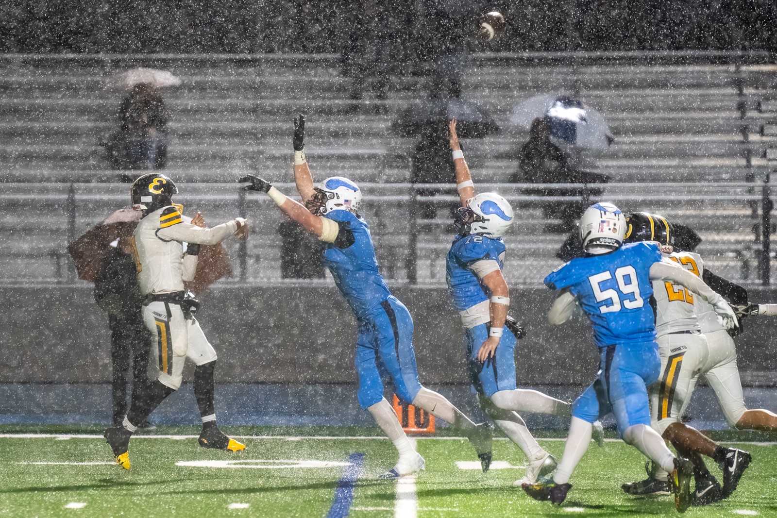 PVFBALL-05_1087588579.jpg