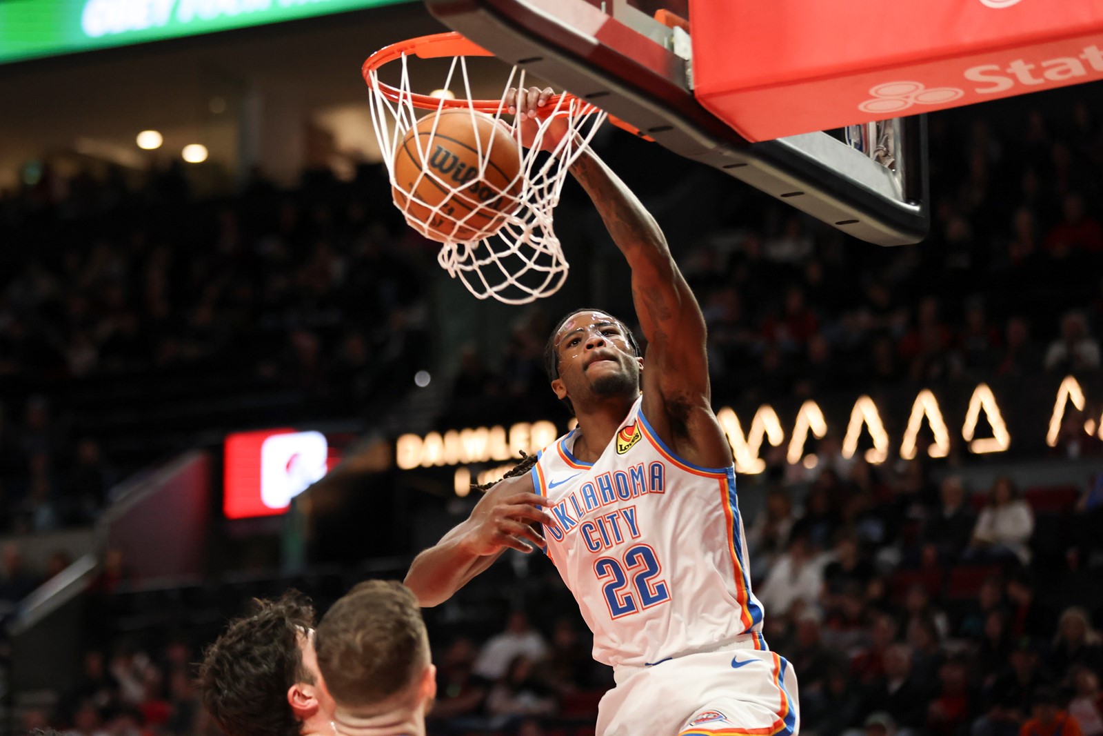 Thunder_Trail_Blazers_Basketball_62569--6d289_1089098314.jpg