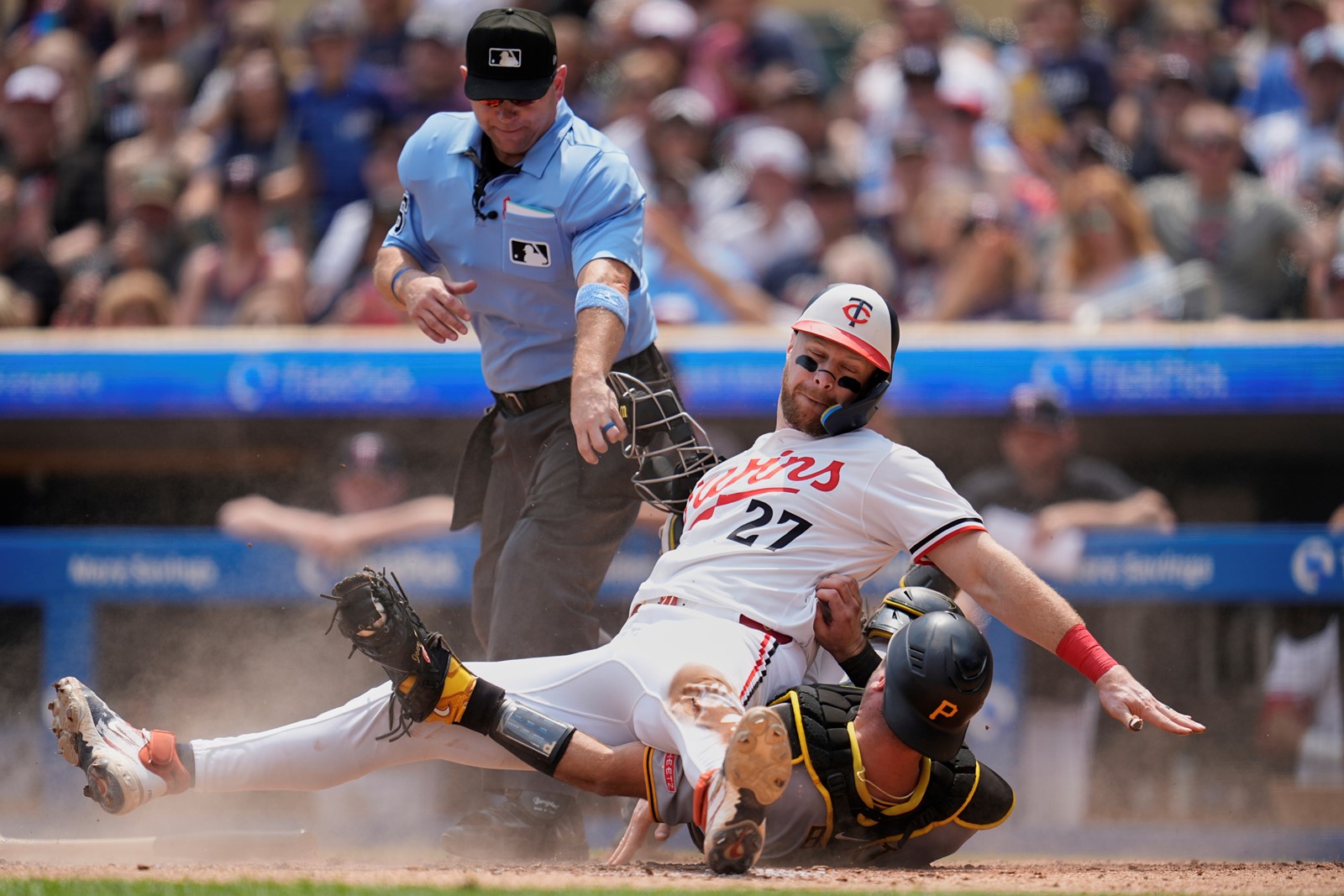 0712_NWS_STP-Z-APTOPIX-Pirates-Twins-Baseball_231317176_1095266162.jpg