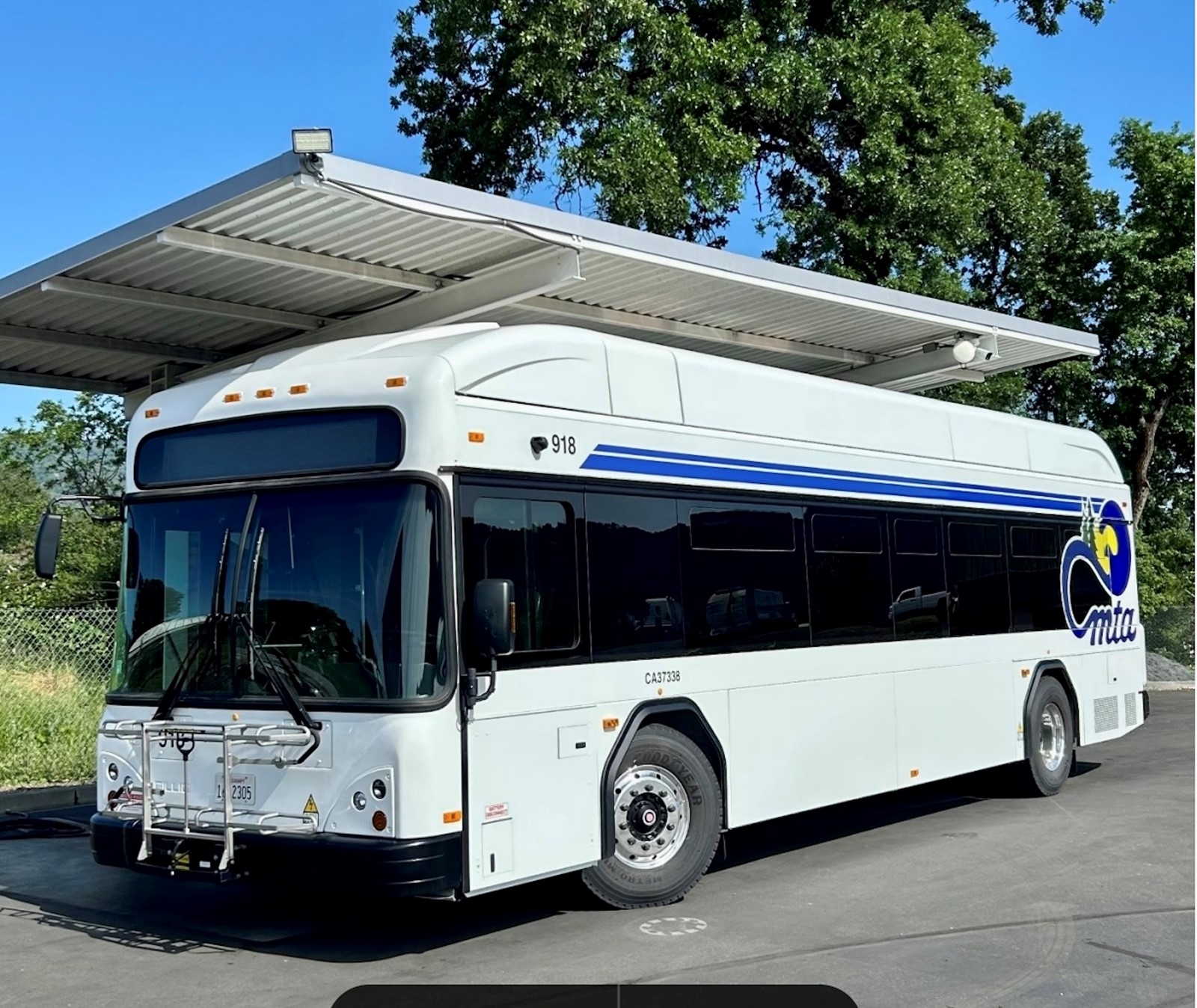 NEWBUS_1092746224.jpg