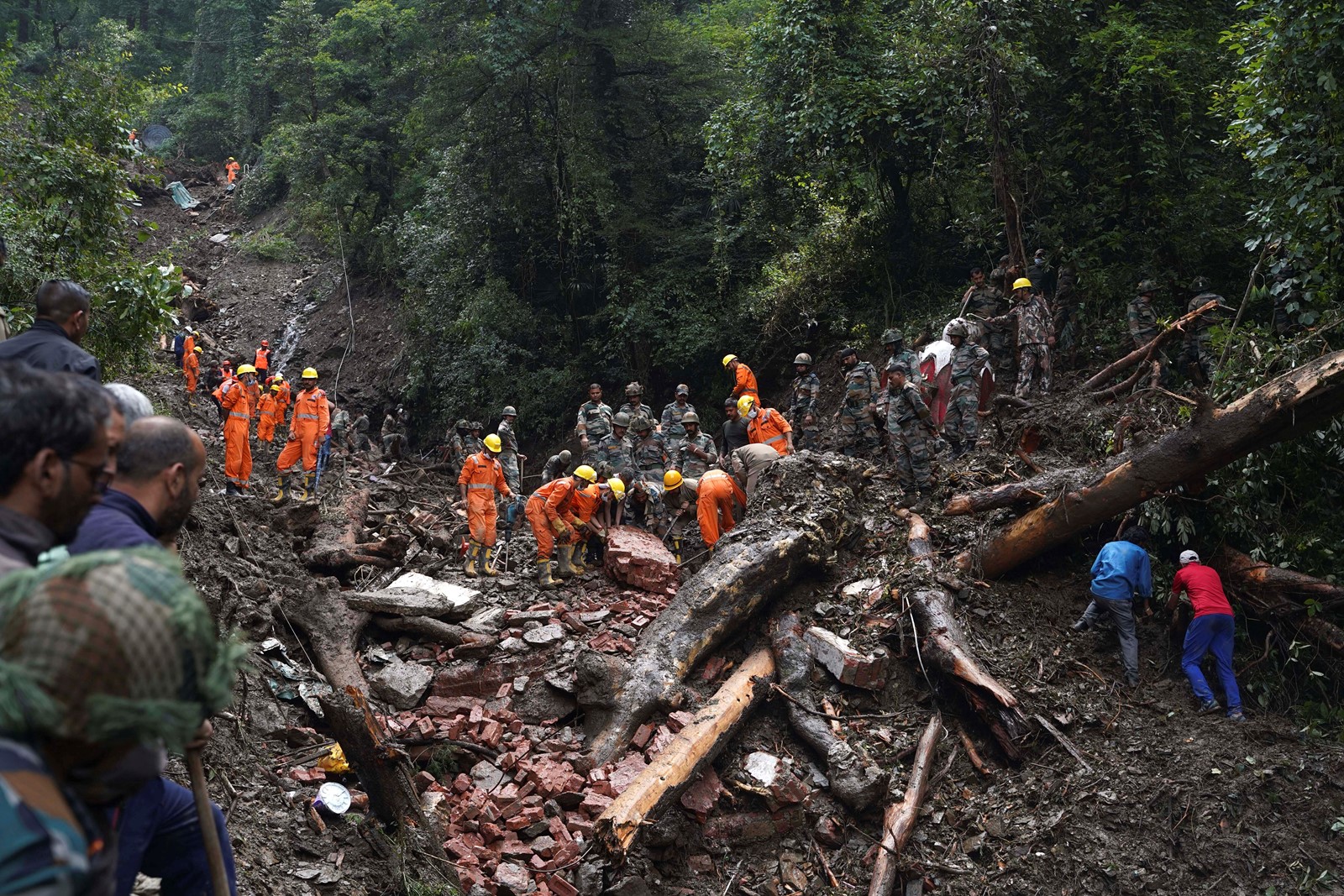 India_Monsoon_Rains_59648--710d1_1066061806.jpg