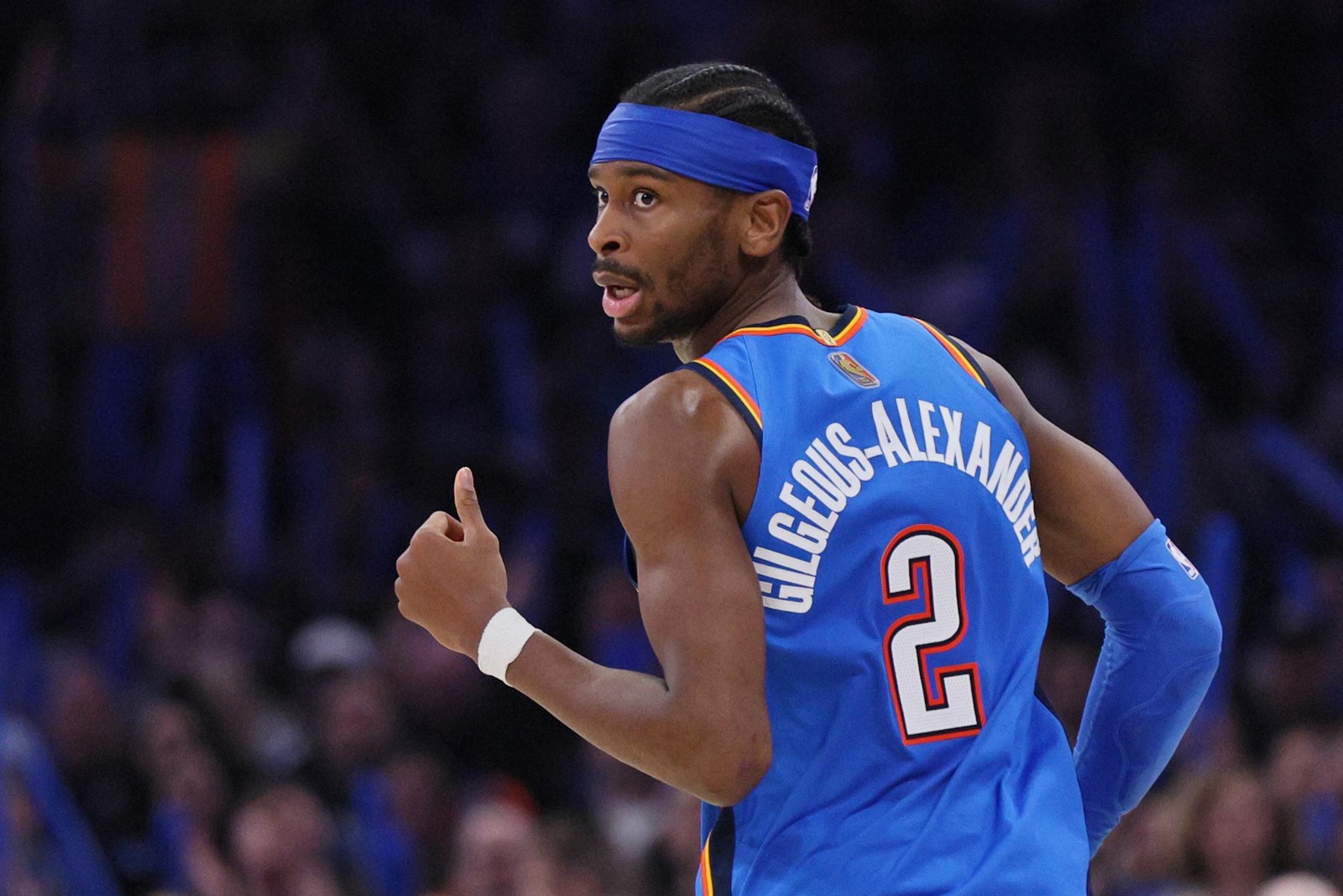 Magic_Thunder_Basketball_43953_d174f9#1_1105427419.jpg