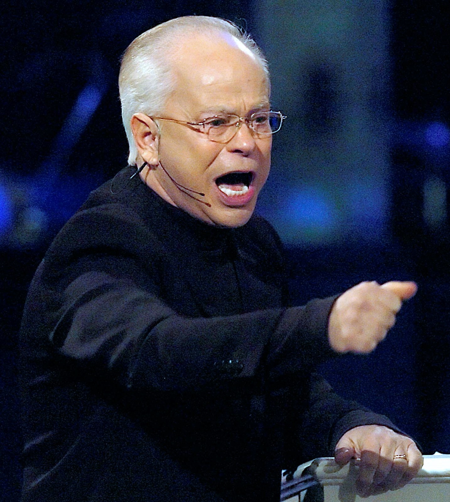US_Obit_Jim_Bakker_94526--ea500_1111661709.jpg
