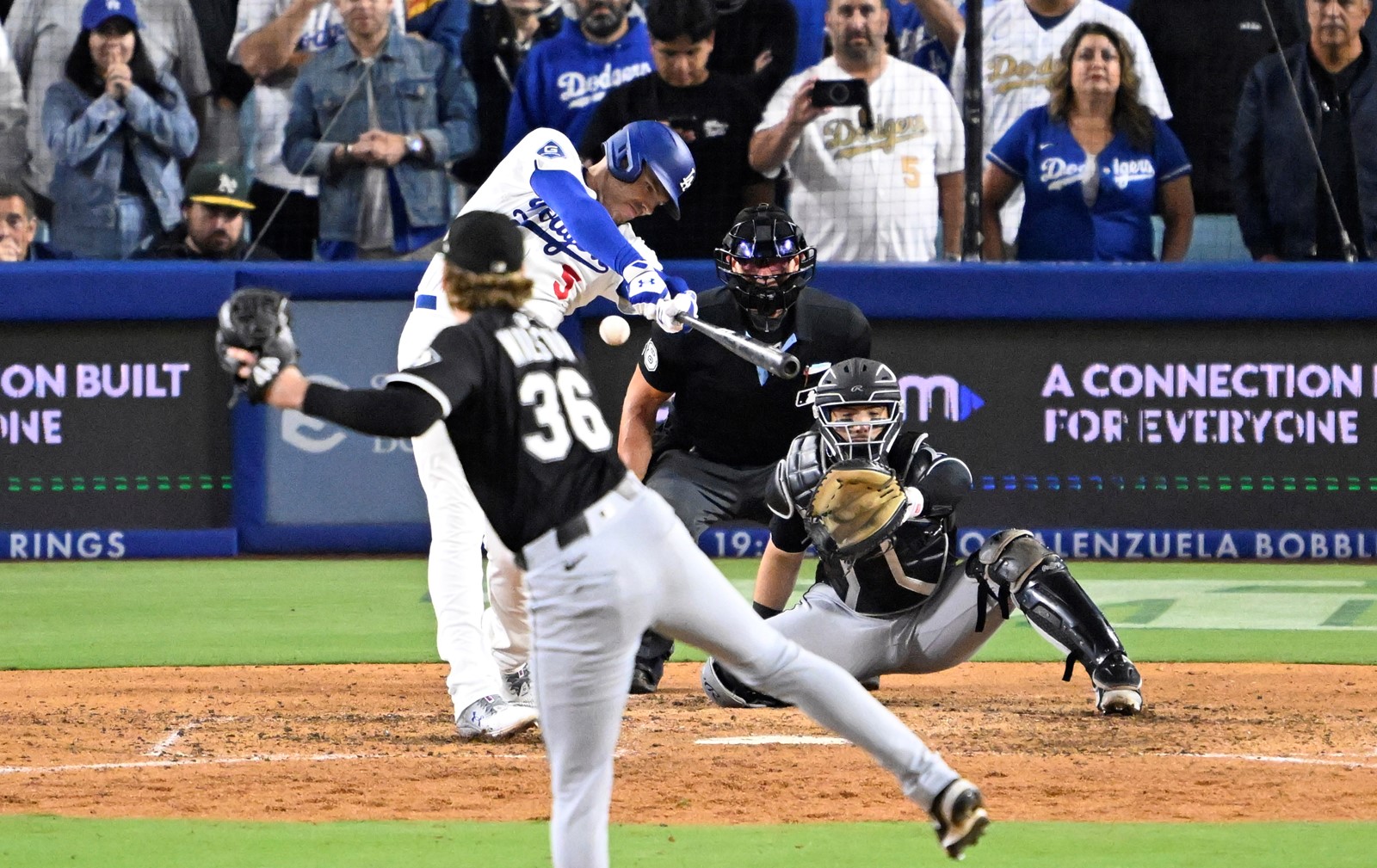 0702_NWS_LDN-L-DODGERS-0703-KB52_1094928647.jpg